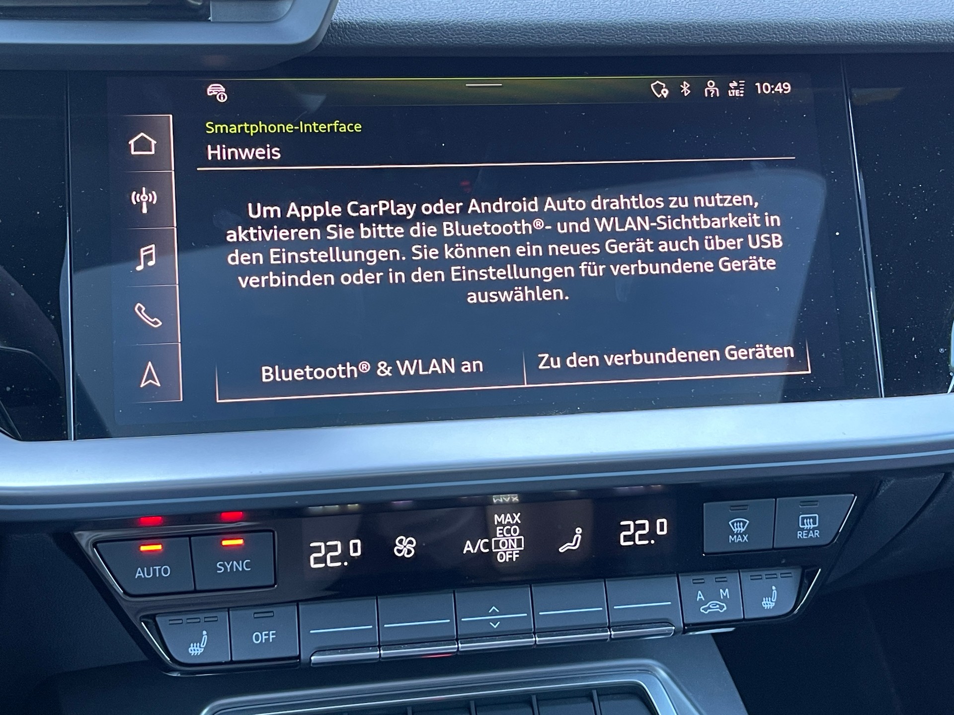 AUDI RS3 Sportback 2.5 TSI quattro S-tronic-image-21