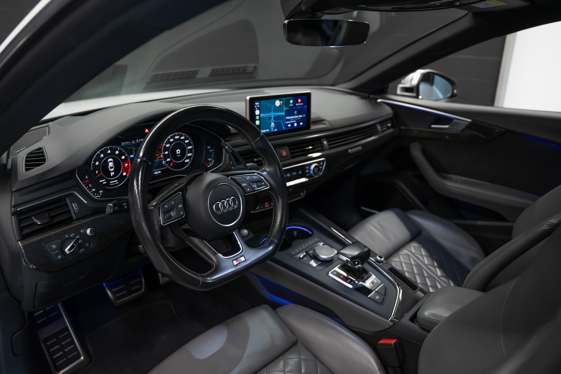 AUDI S5 Sportback 3.0 TFSI quattro tiptronic / CH Fahrzeug / Carbon Package / Head Up / Pano Dach / 8 Fach-image-8