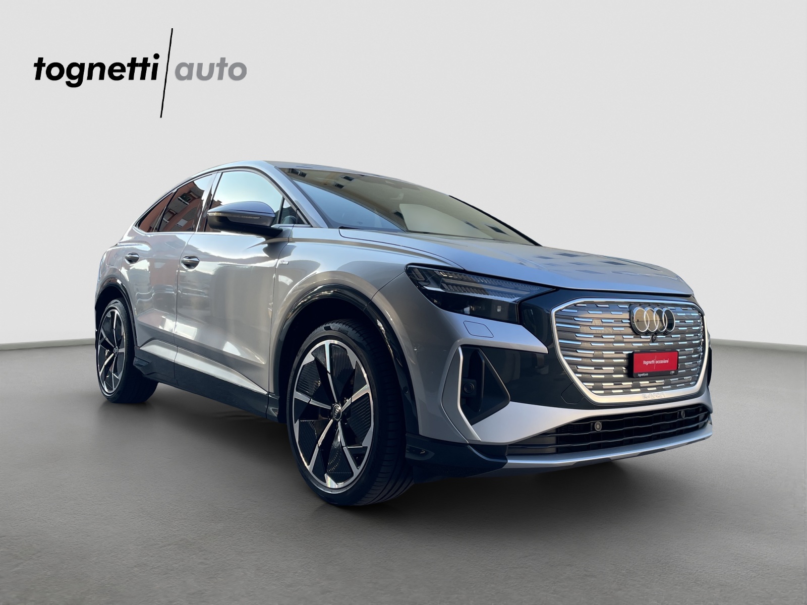AUDI Q4 Sportback e-tron 50 quattro-image-1