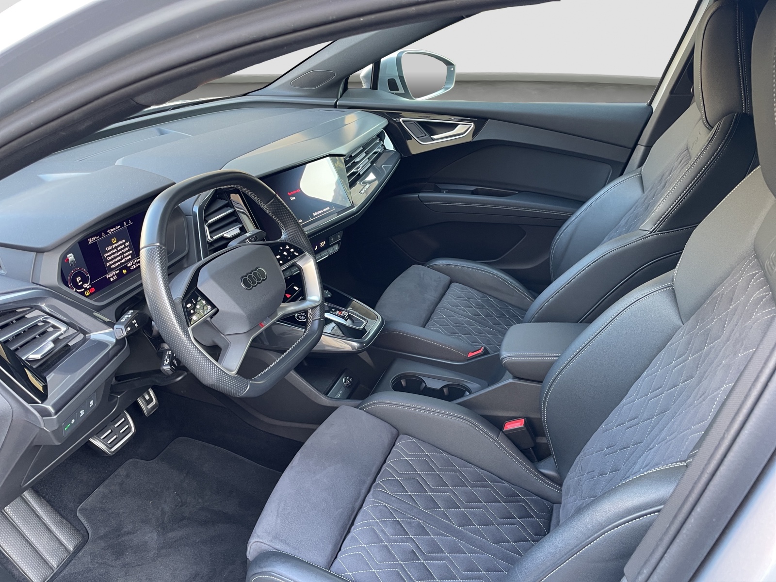 AUDI Q4 Sportback e-tron 50 quattro-image-7
