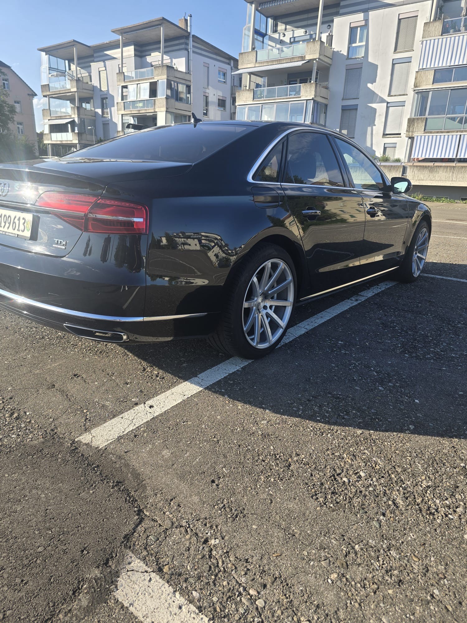 AUDI A8 3.0 TDI ultra quattro tiptronic-image-6