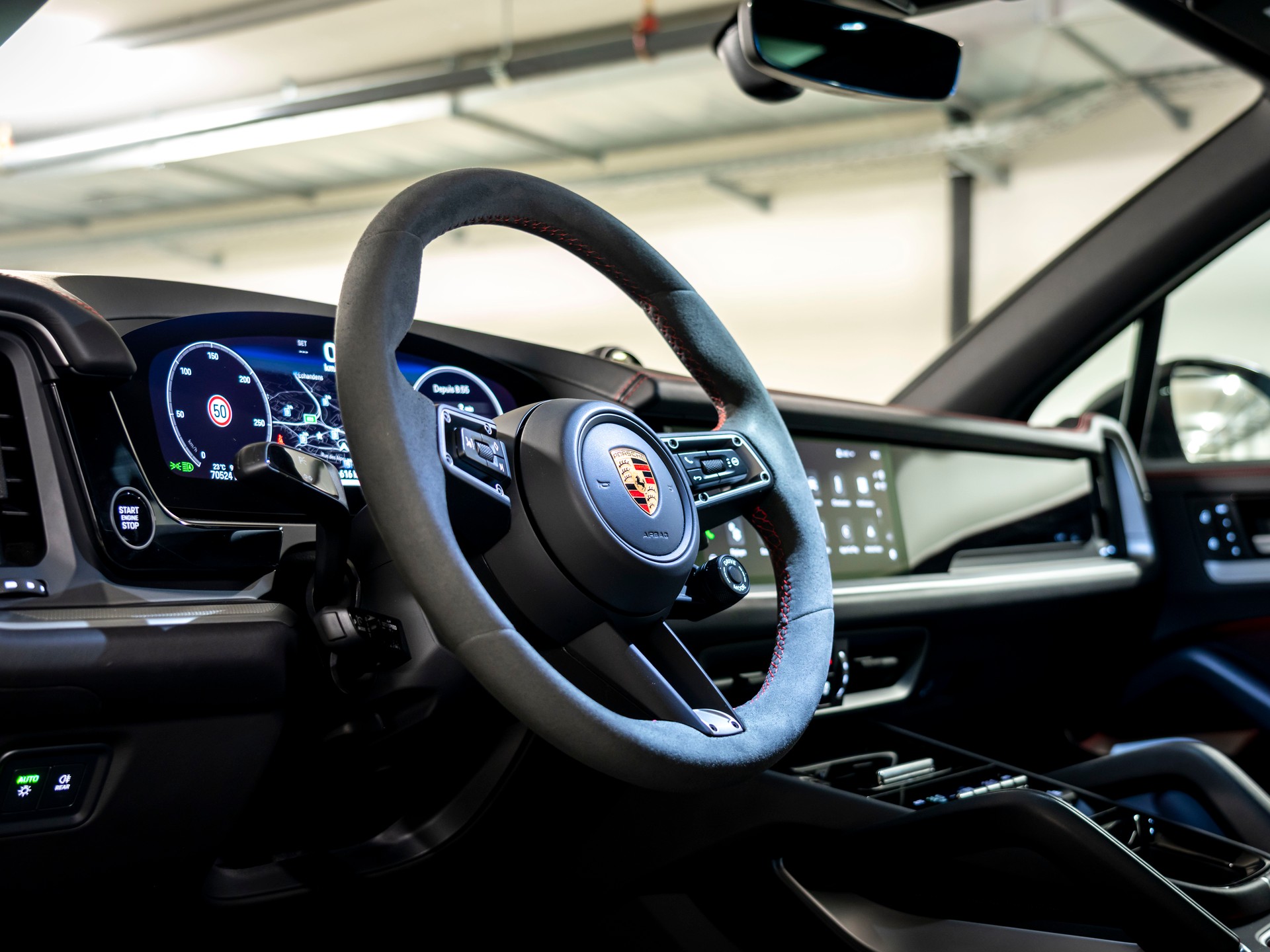 PORSCHE Cayenne S Tiptronic-image-15