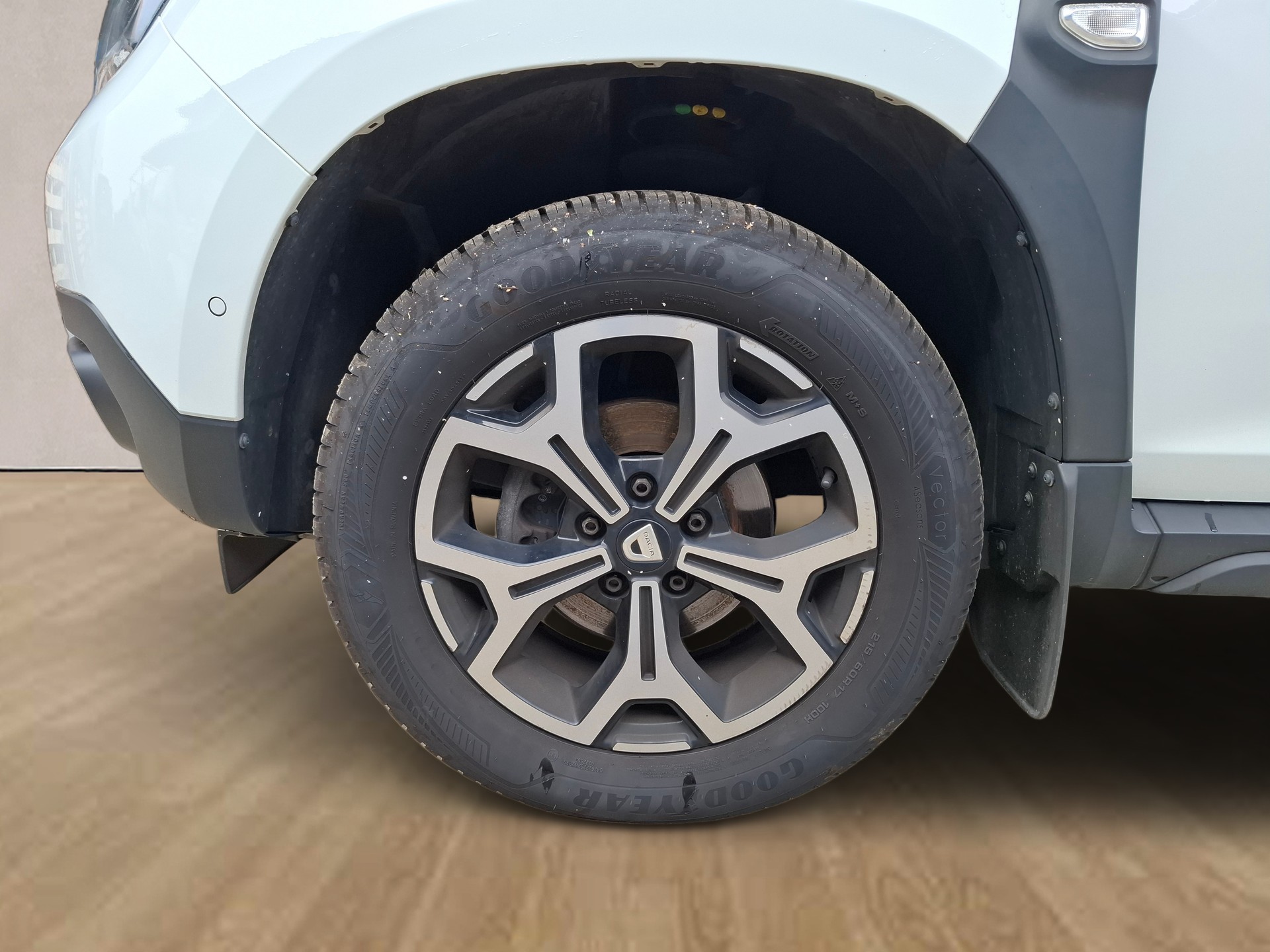 DACIA DUSTER-image-19