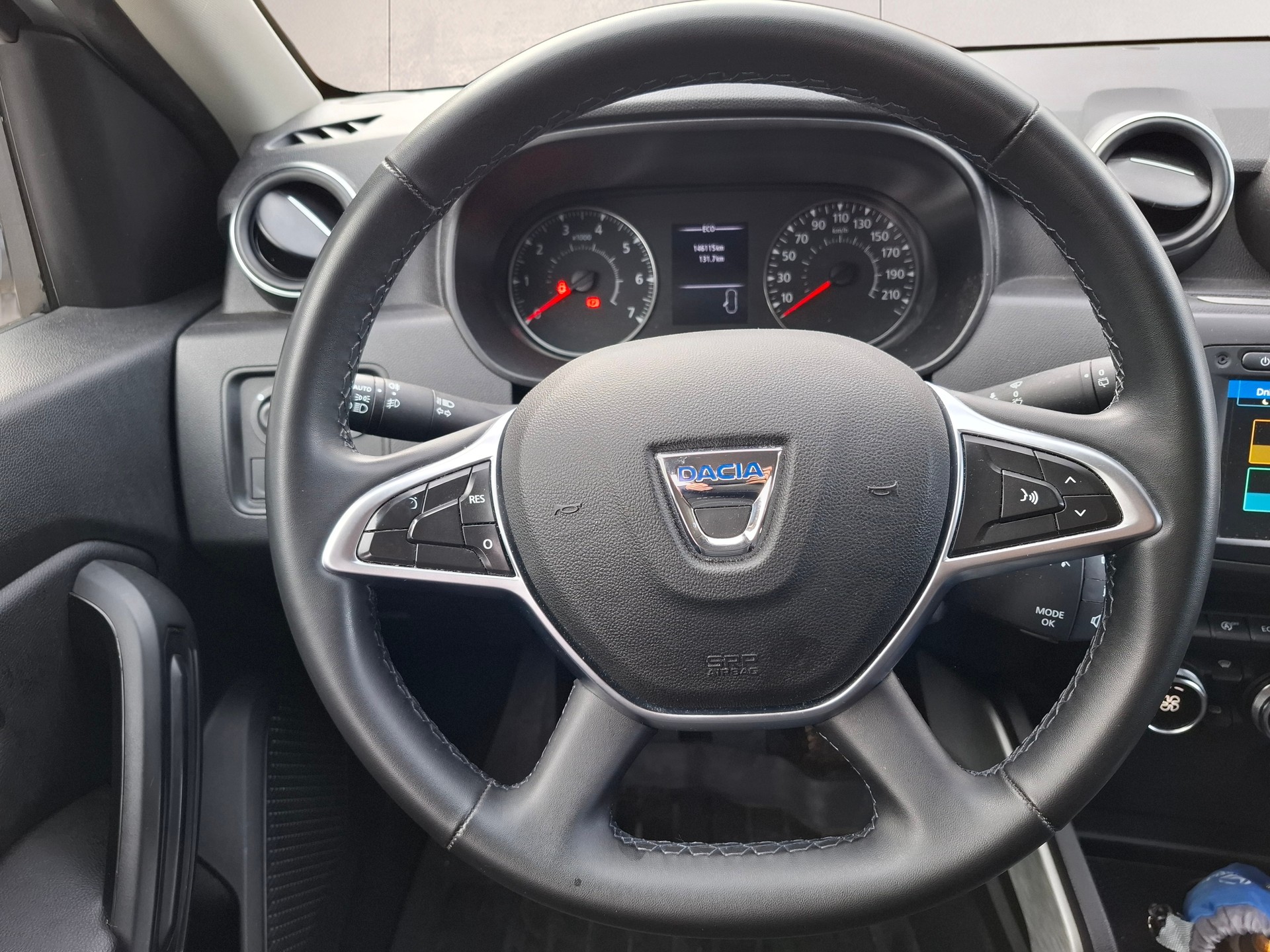DACIA DUSTER-image-9