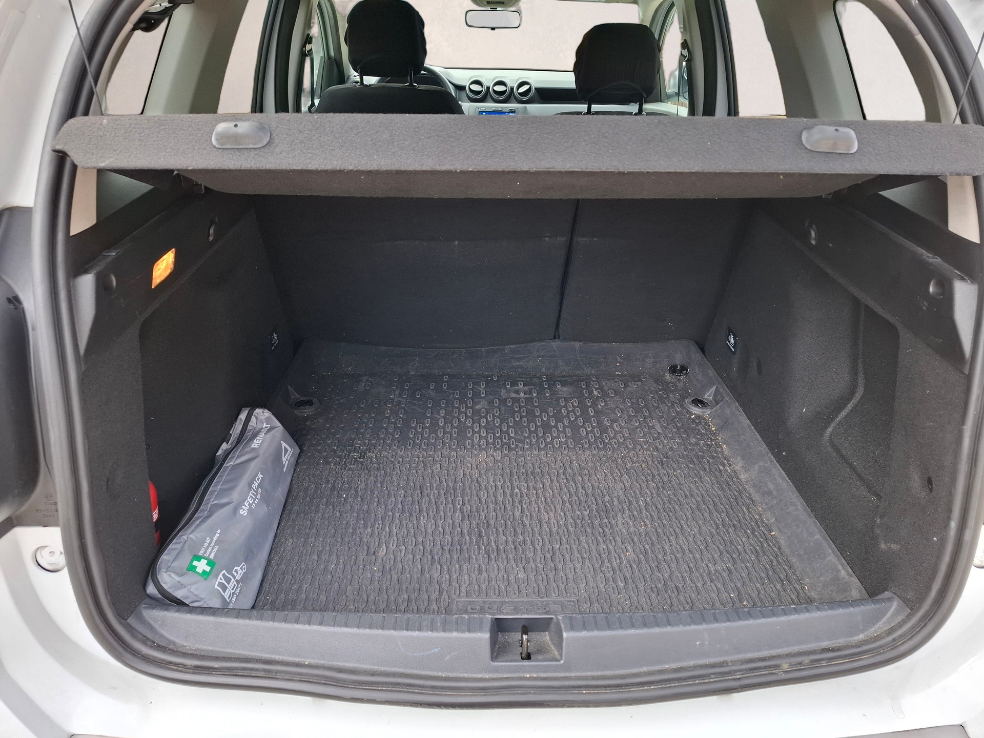 DACIA DUSTER-image-18