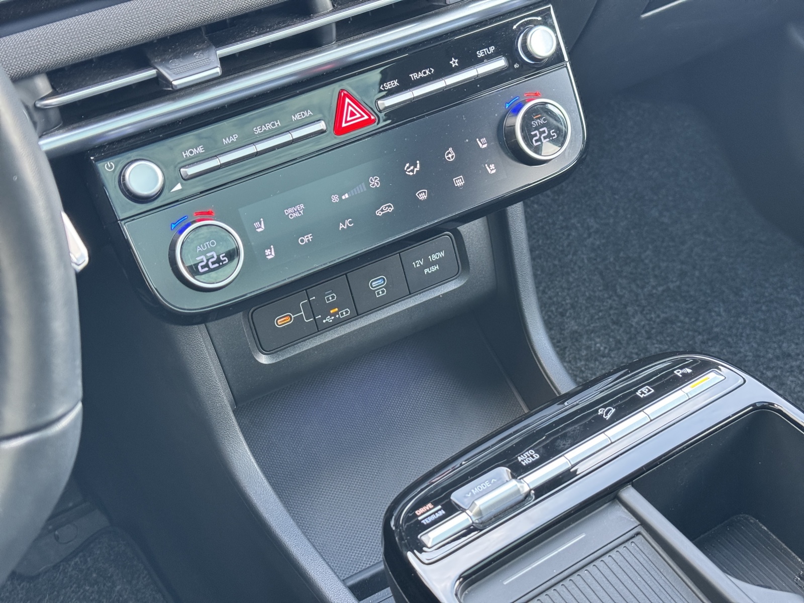 HYUNDAI Tucson 1.6 T-GDi HEV Vertex 4WD Sunroof MY25-image-10