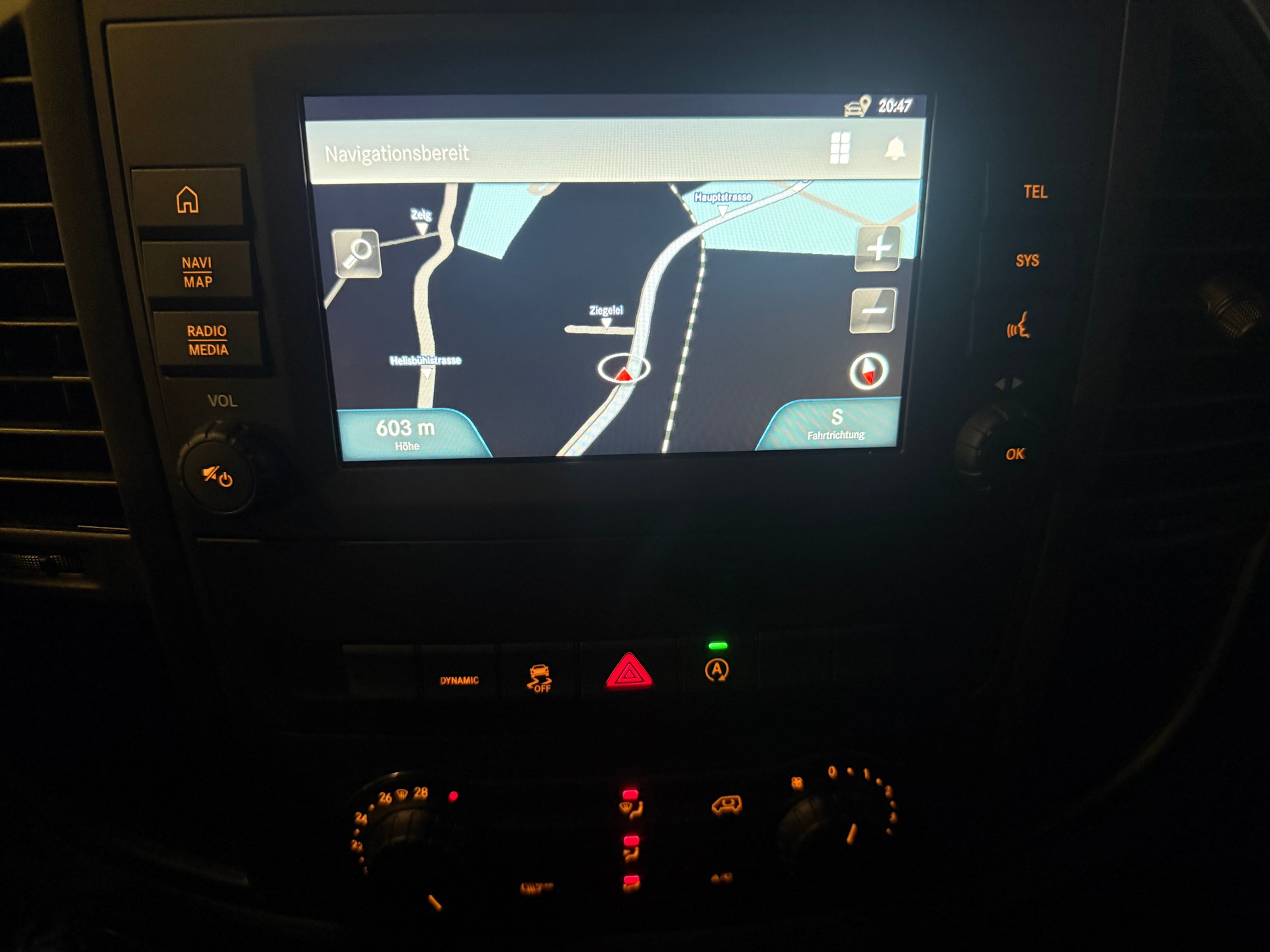 MERCEDES-BENZ Vito 114 CDI Extralang 9G-Tronic 4M Base-image-11
