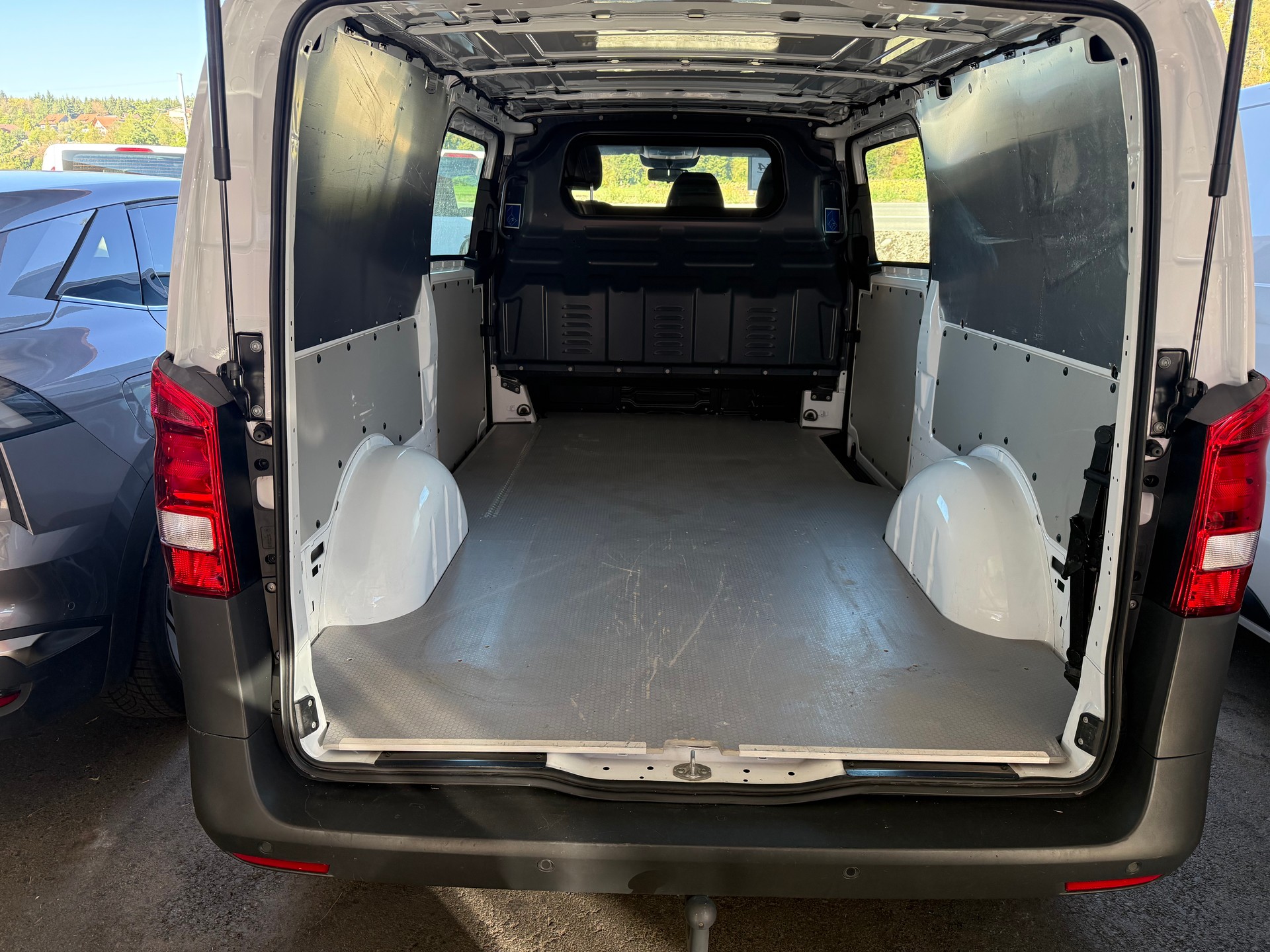 MERCEDES-BENZ Vito 114 CDI Extralang 9G-Tronic 4M Base 4X4-image-6