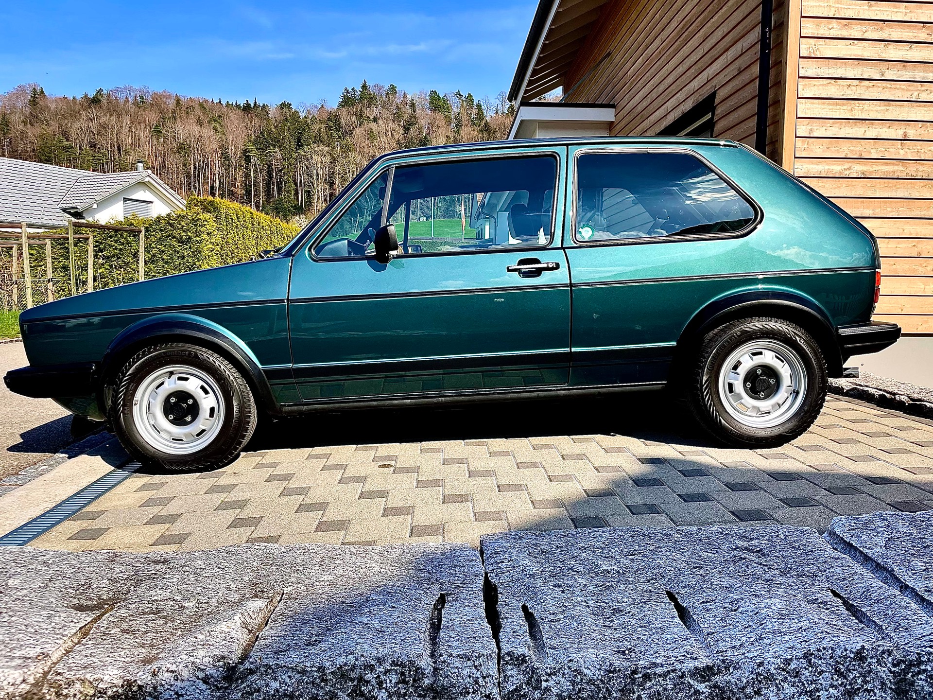 VW 1.8 GTI-image-1