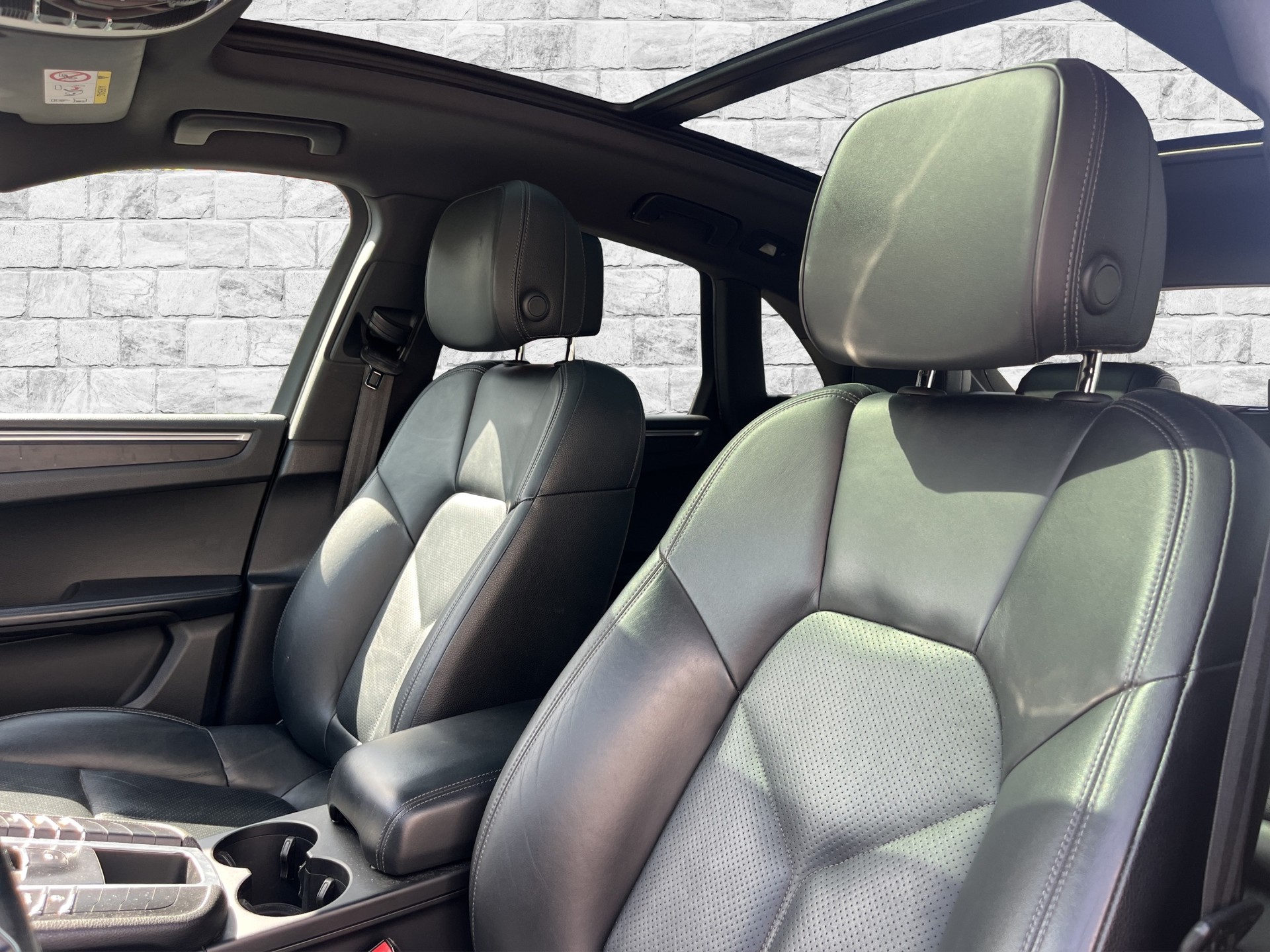 PORSCHE Macan PDK-image-10