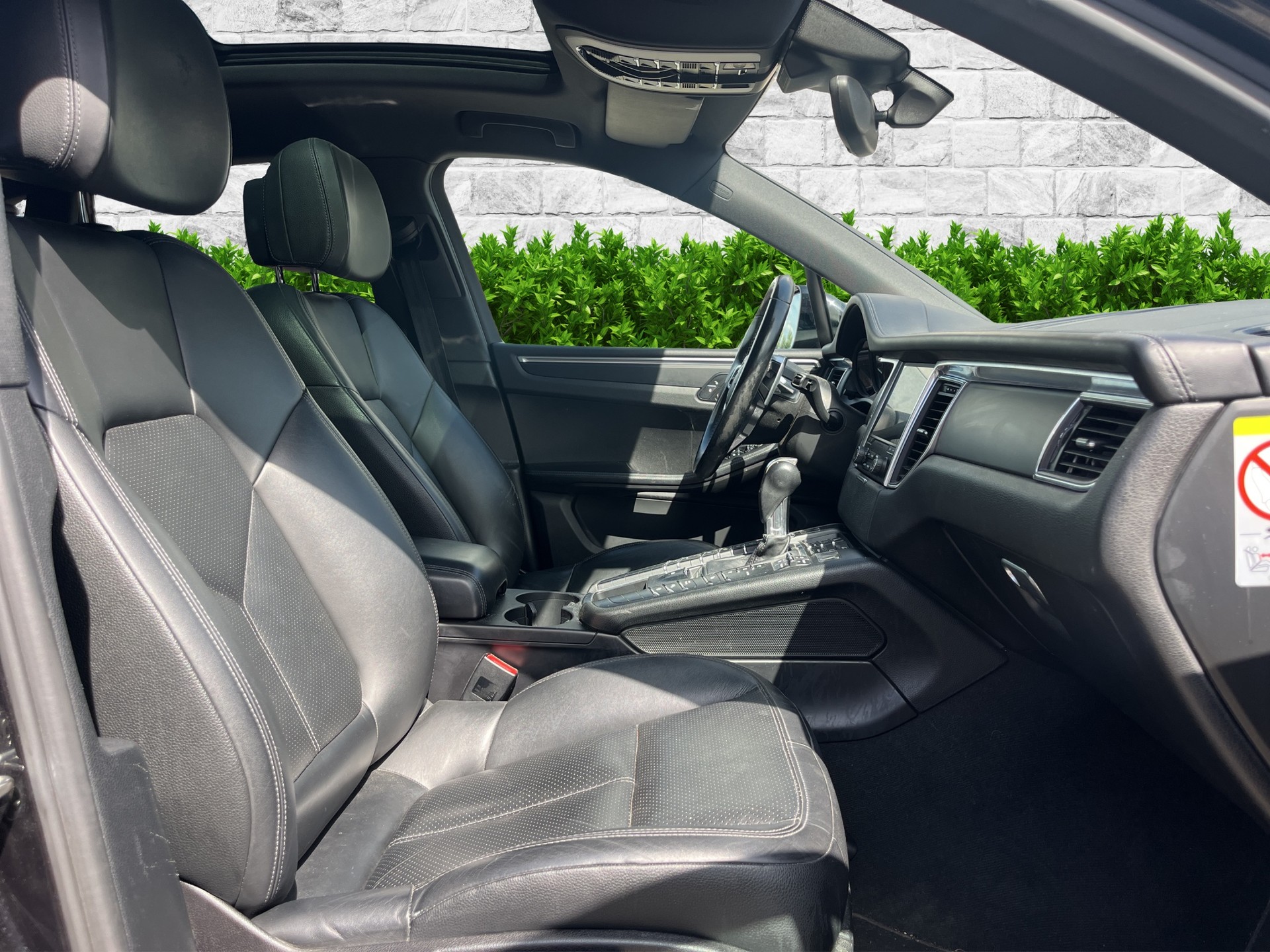 PORSCHE Macan PDK-image-11