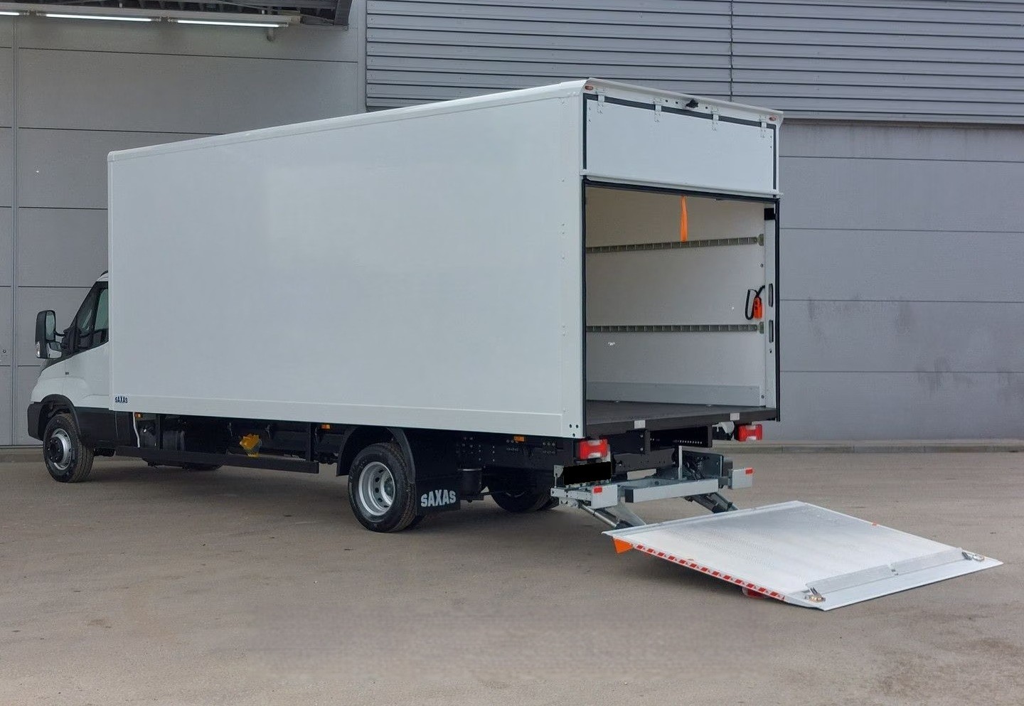 IVECO 70 C 18H A8 Kofferumbau-image-6