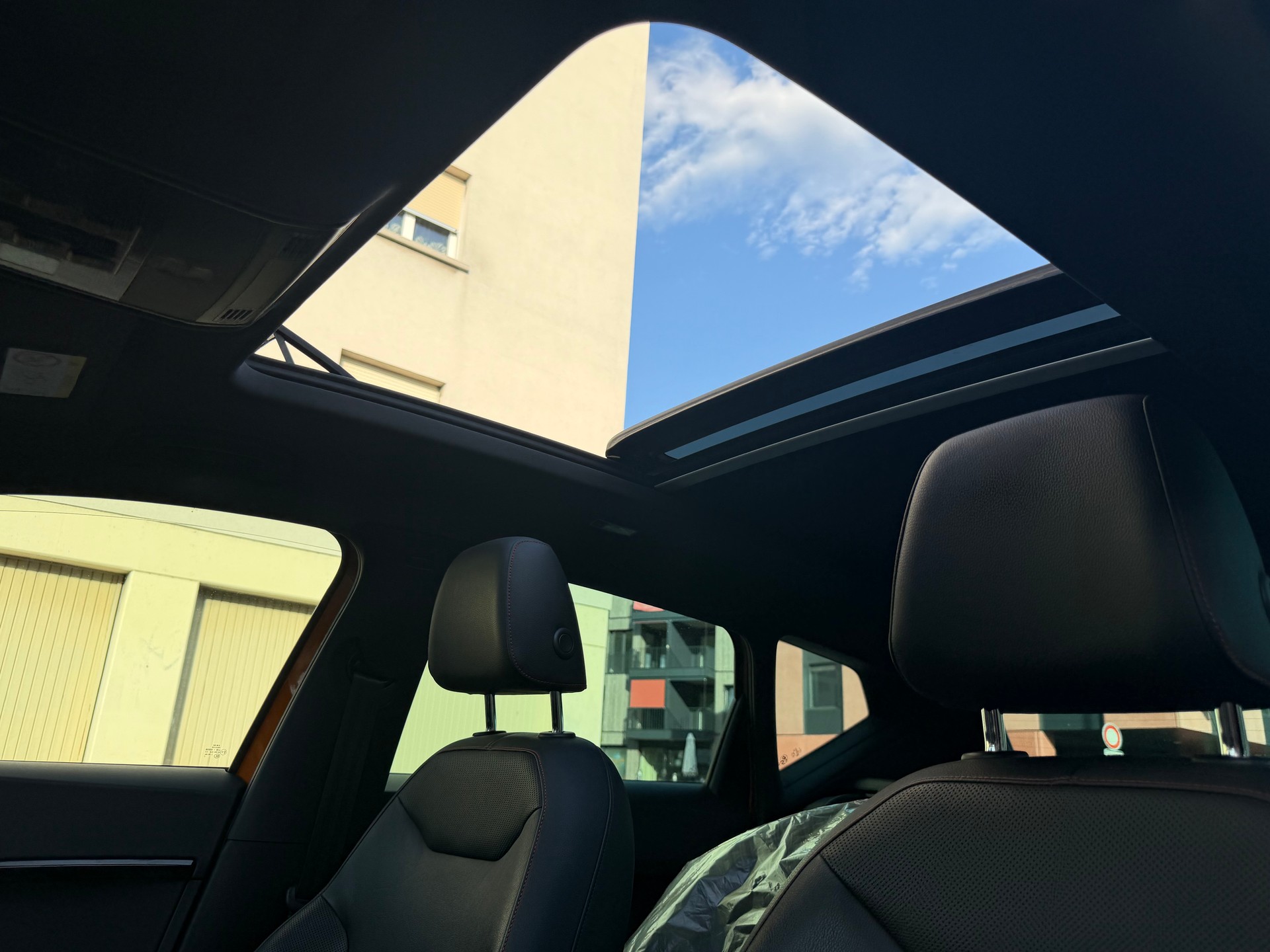 SEAT Ateca 2.0 TSI FR 4Drive DSG-image-12