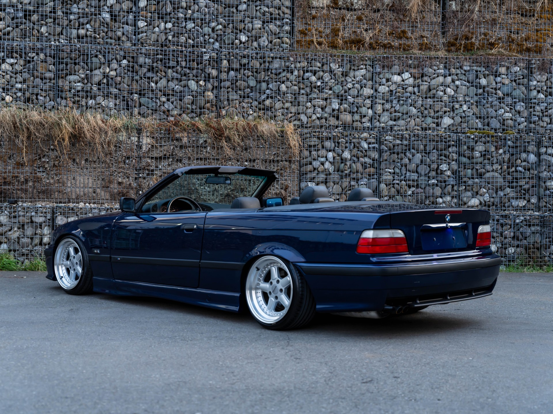 BMW 328i Cabrio M-Paket-image-6