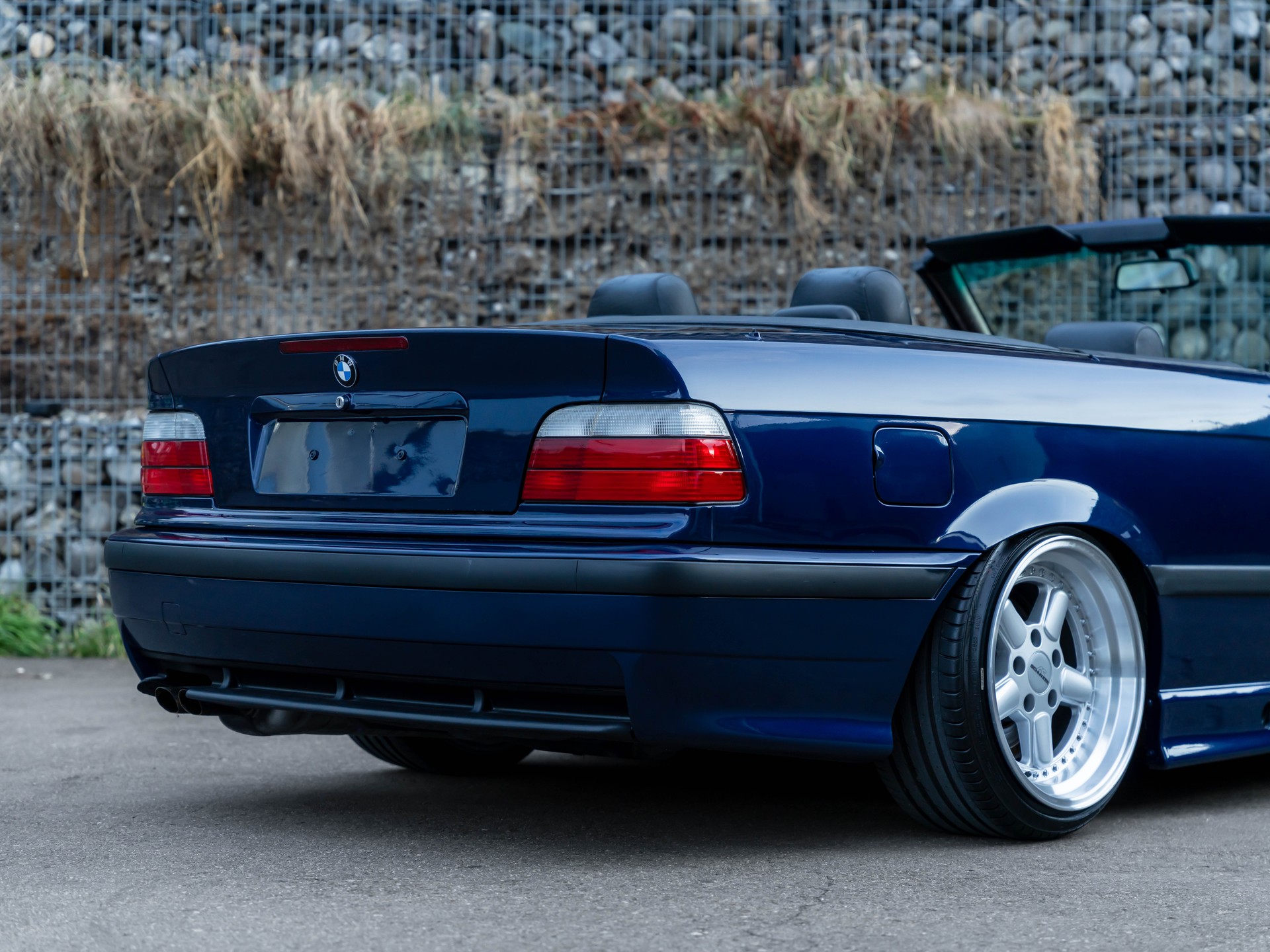 BMW 328i Cabrio M-Paket-image-10