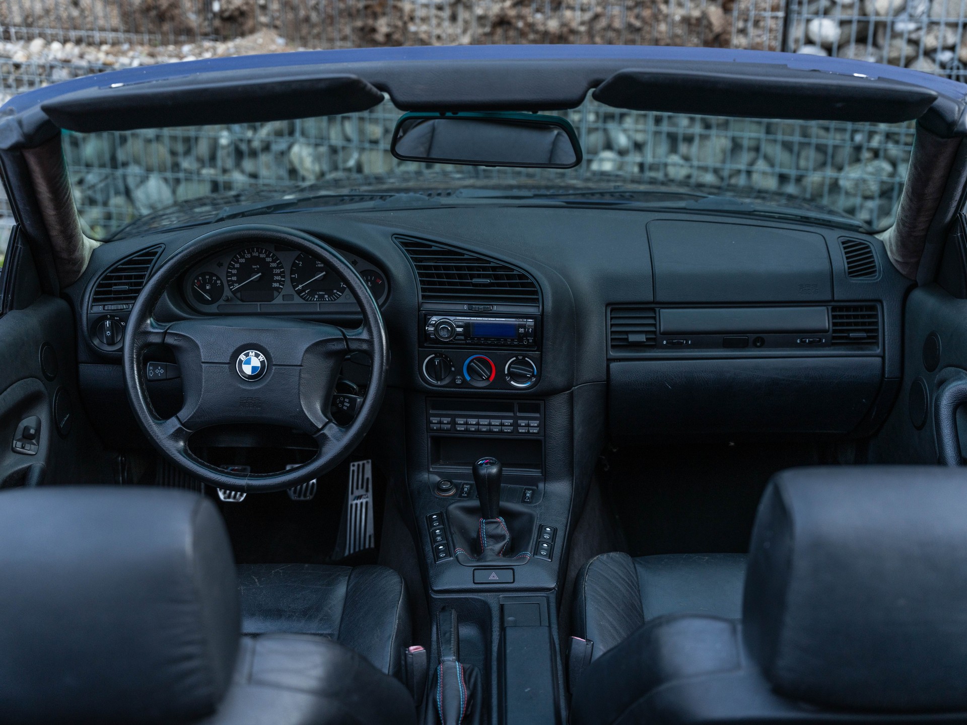 BMW 328i Cabrio M-Paket-image-19