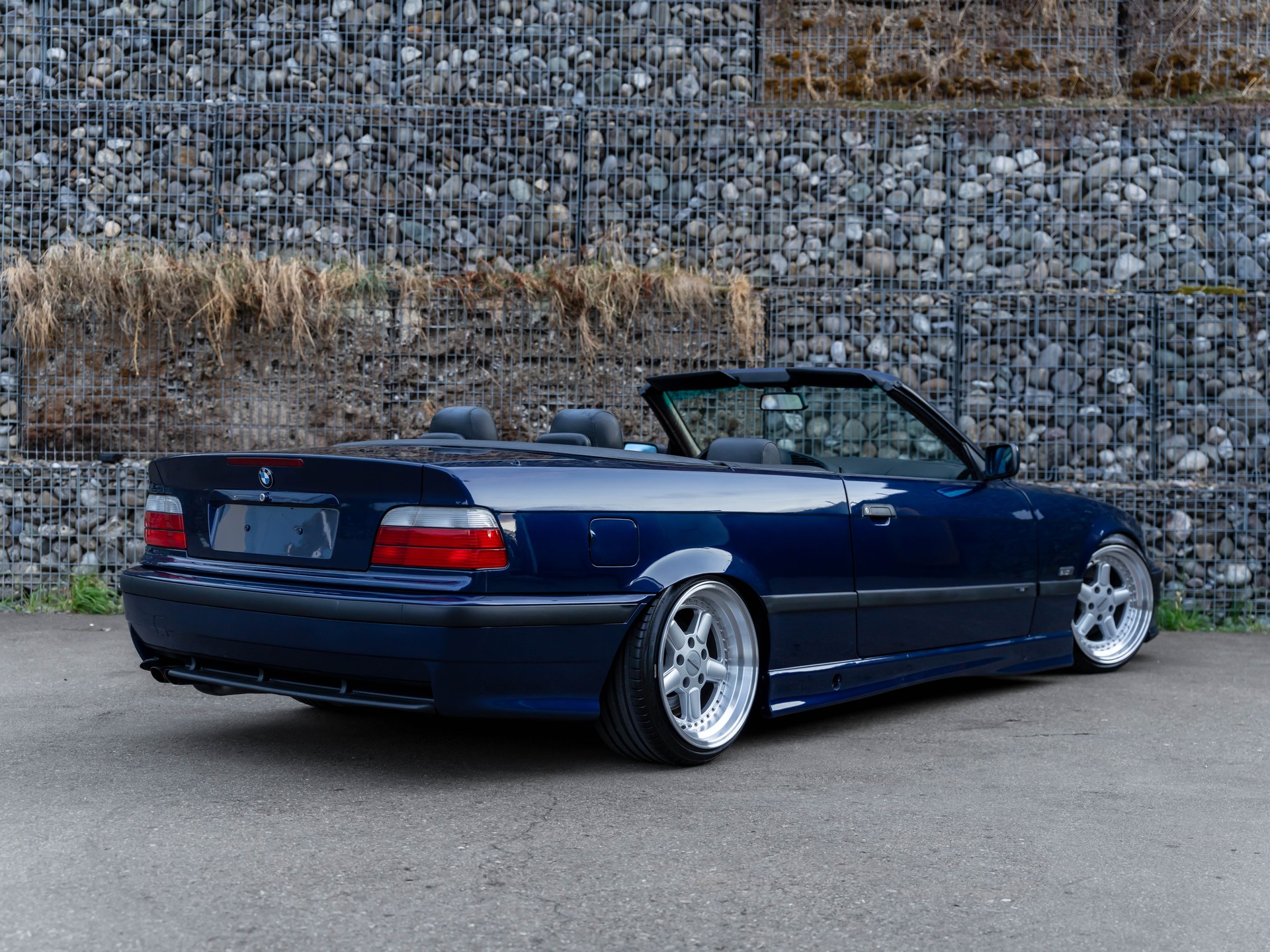 BMW 328i Cabrio M-Paket-image-13