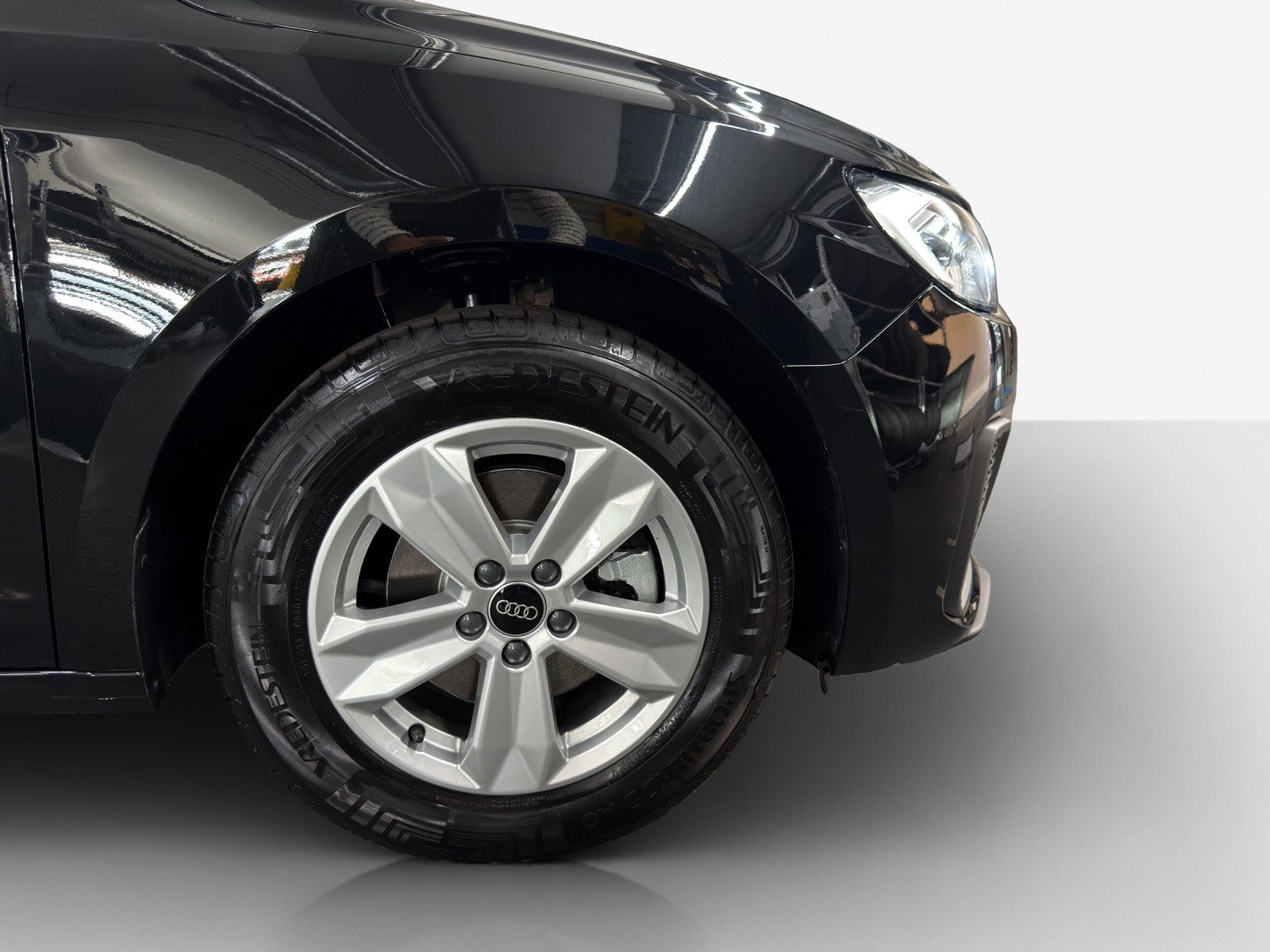 AUDI A1 Sportback 30 TFSI Attraction S-tronic-image-13
