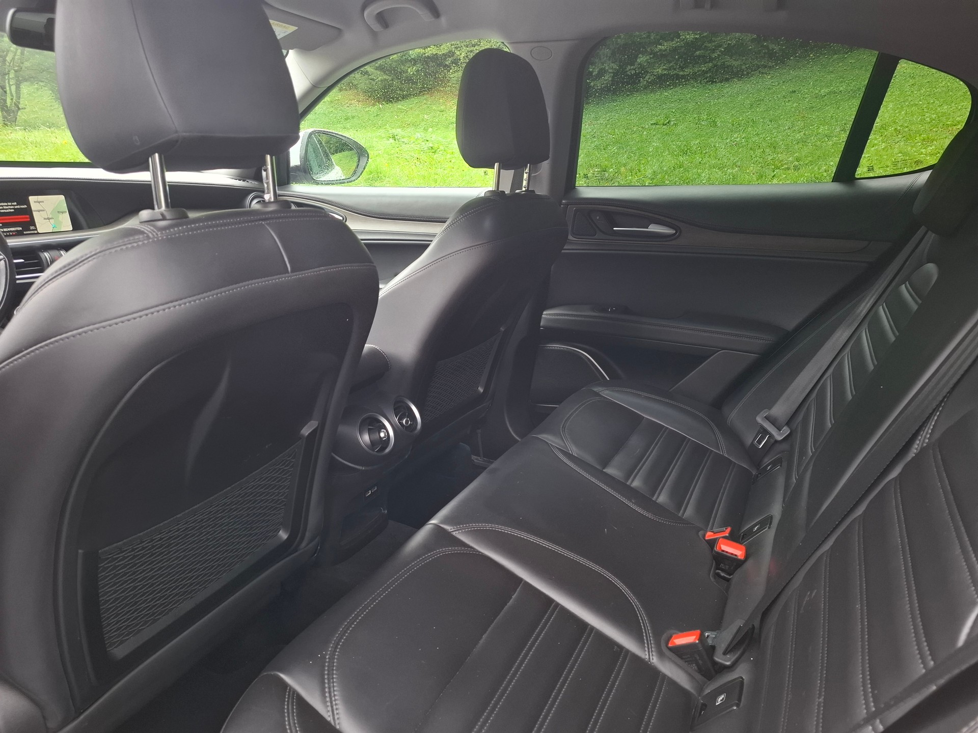 ALFA ROMEO Stelvio 2.2 JTDM Executive Q4 Automatic-image-12