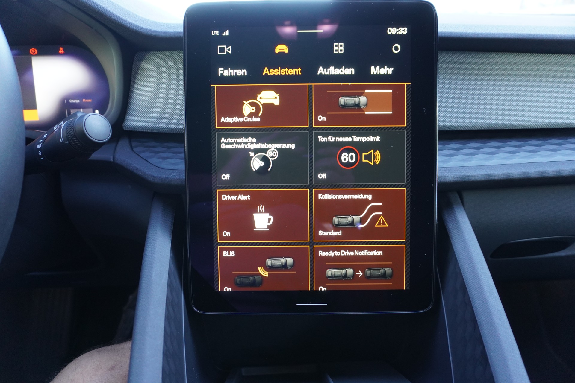 POLESTAR Polestar 2 Long Range Single Plus Pack 82kWh-image-23