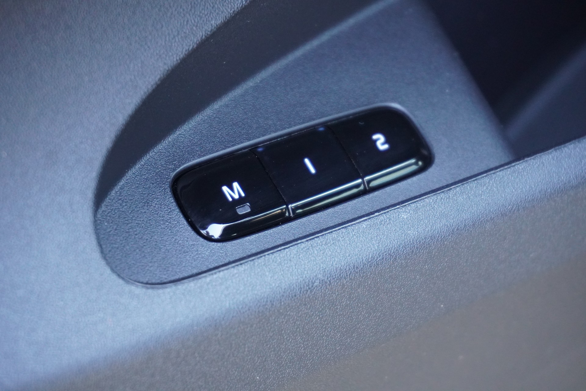 POLESTAR Polestar 2 Long Range Single Plus Pack 82kWh-image-32