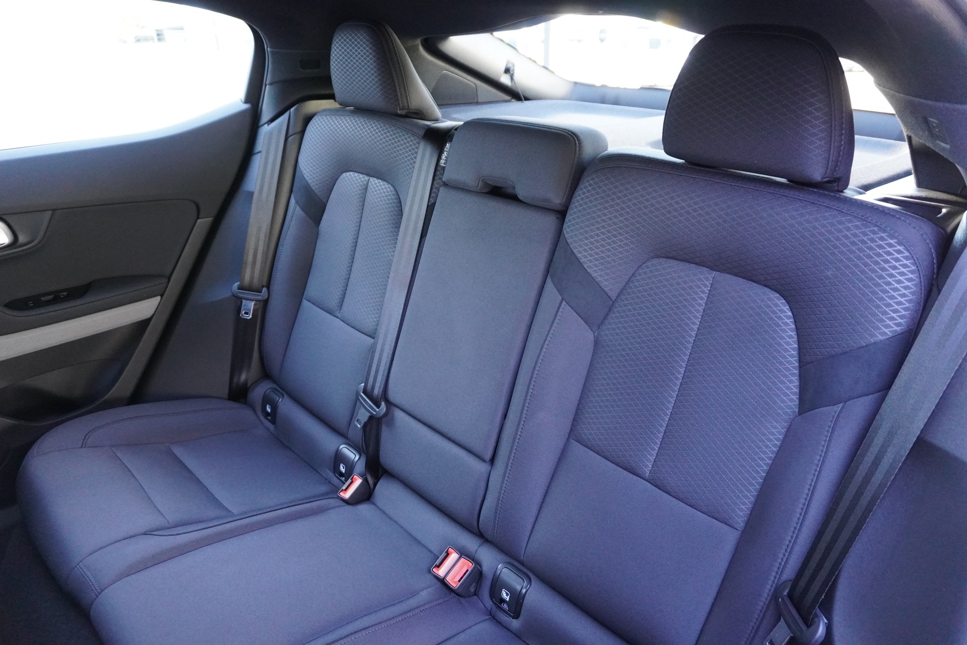 POLESTAR Polestar 2 Long Range Single Plus Pack 82kWh-image-12
