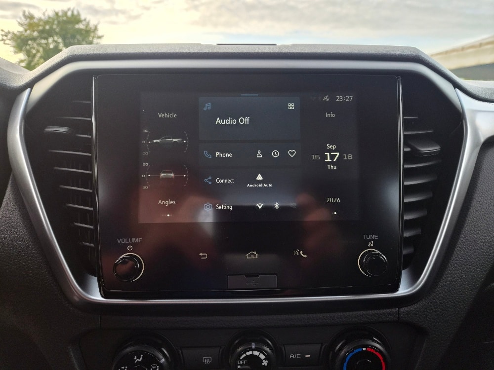 ISUZU D-MAX 2.2 SpaceCab Evolution 4x4 AT-image-12