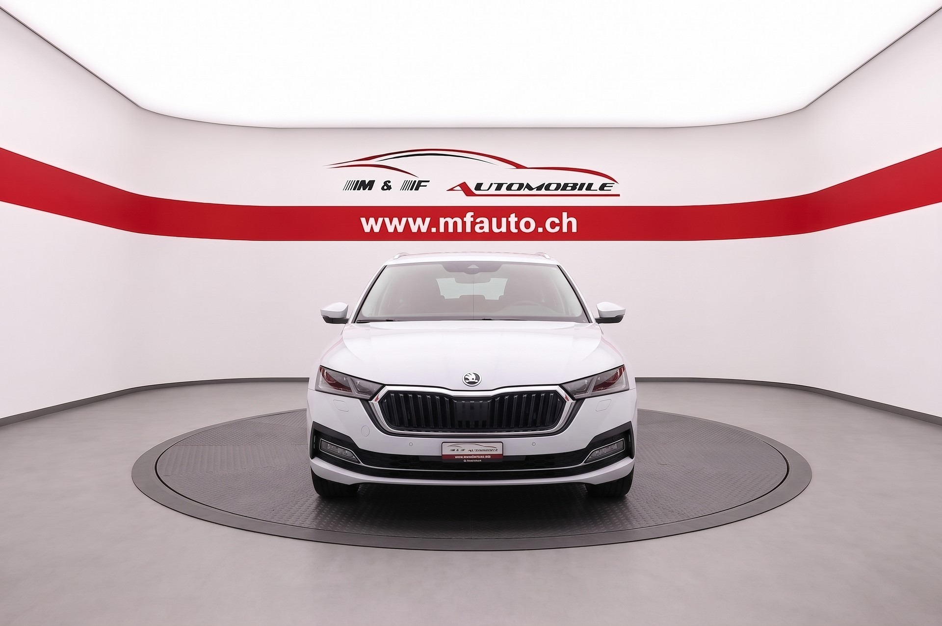 SKODA Octavia Combi 2.0 TDI 200 Style 4x4 DSG-image-1