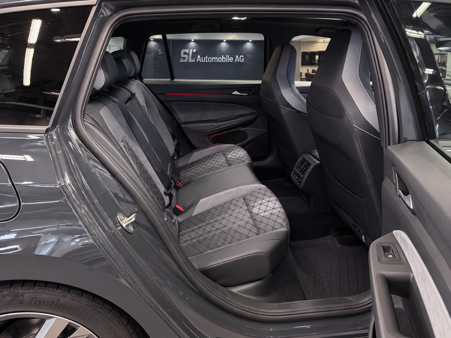 VW Golf Variant 2.0 TDI R-Line DSG / Leasing ab 199.--image-2