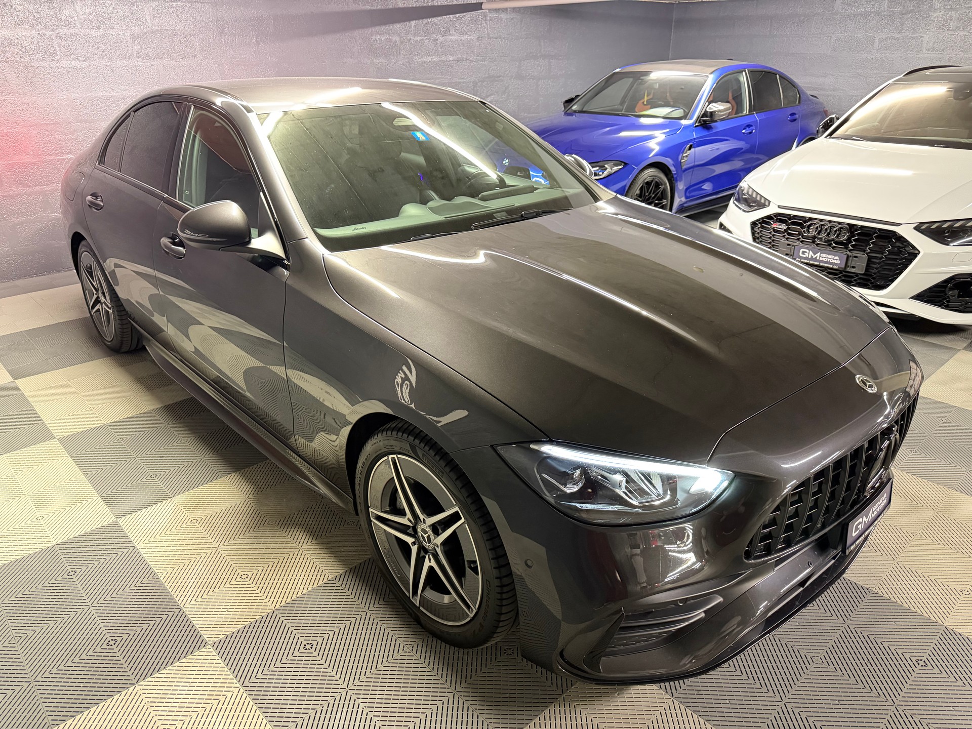 MERCEDES-BENZ C 300 AMG Line-image-2