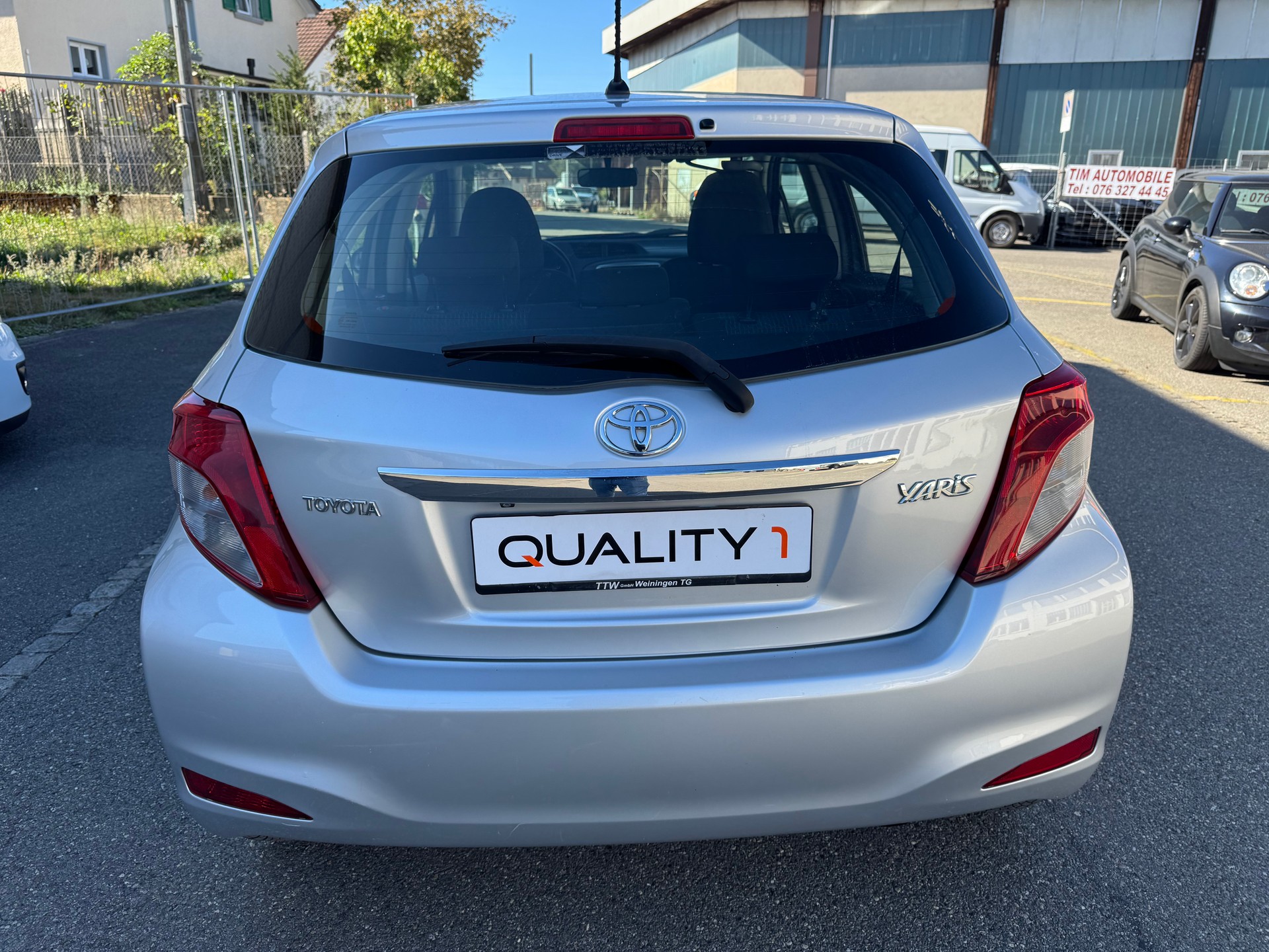TOYOTA Yaris 1.33 Sol-image-5