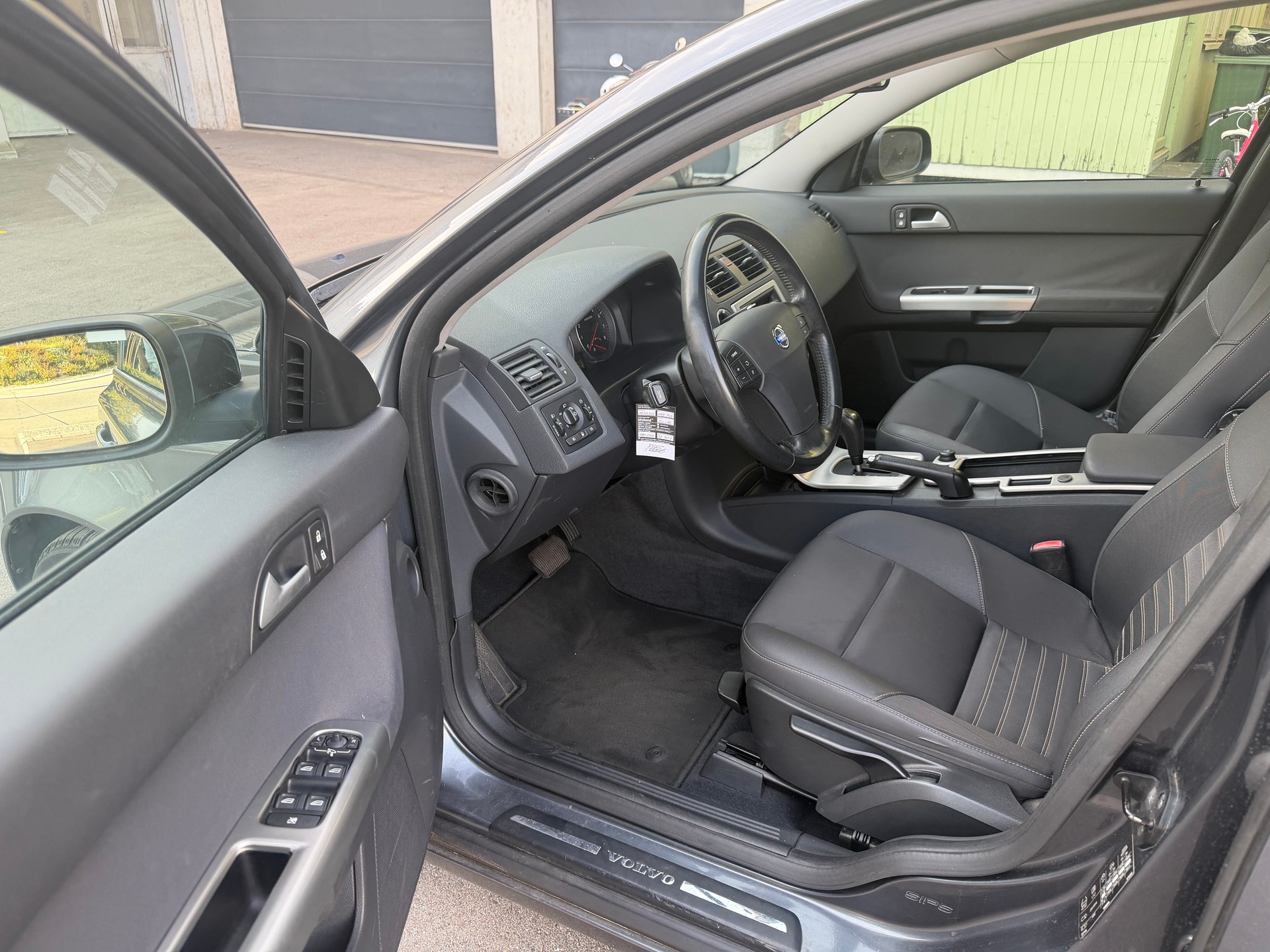 VOLVO 2.4 20V Basis geaT-image-5