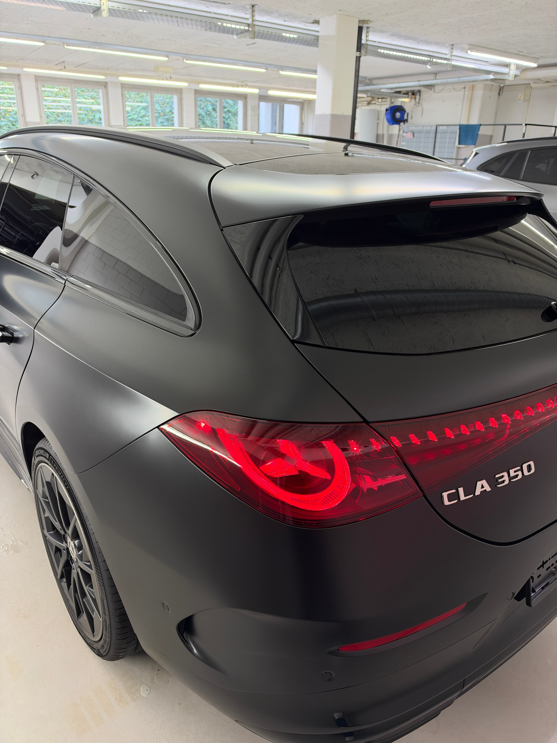 MERCEDES-BENZ CLA Shooting Brake 350 4Matic EQ-image-6