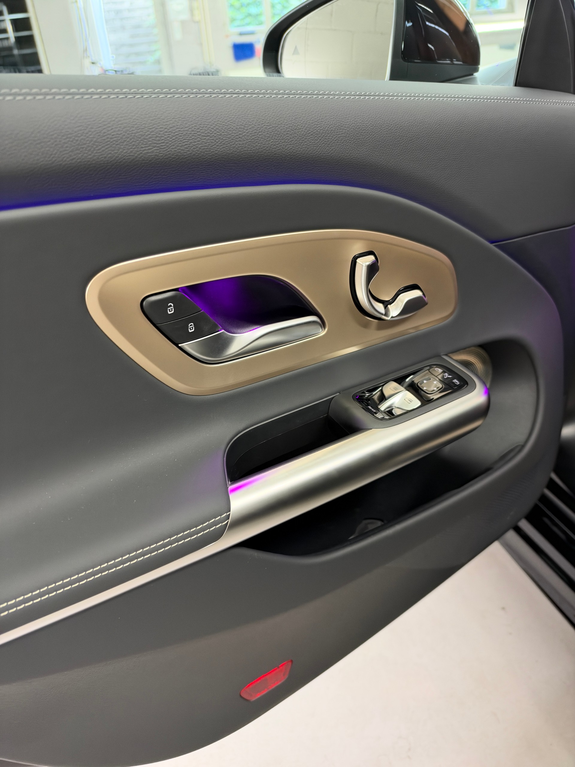 MERCEDES-BENZ CLA Shooting Brake 350 4Matic EQ-image-8