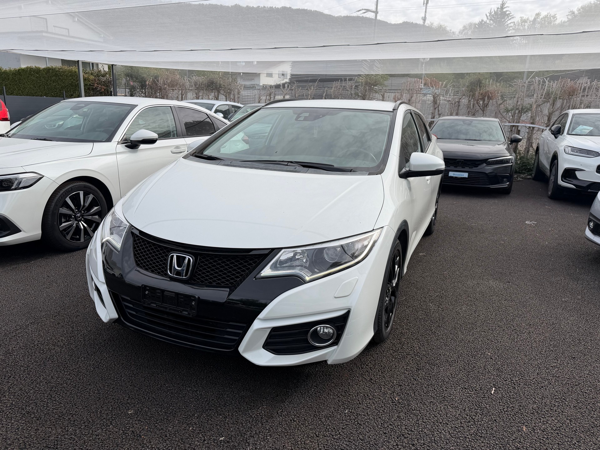 HONDA Civic 1.8 i-VTEC Lifestyle Tourer Automatic-image-0