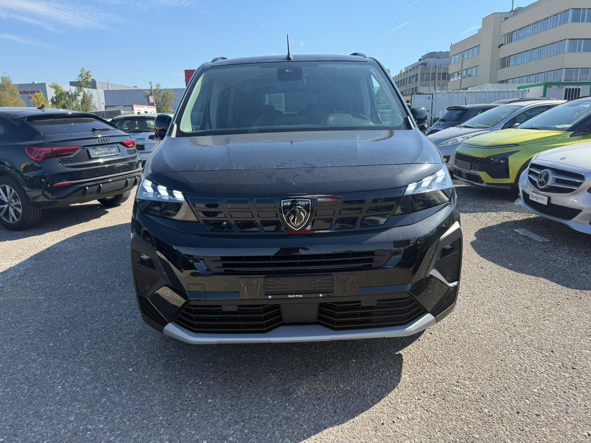 PEUGEOT Rifter Long 1.5 BlueHDi 130 GT-image-1