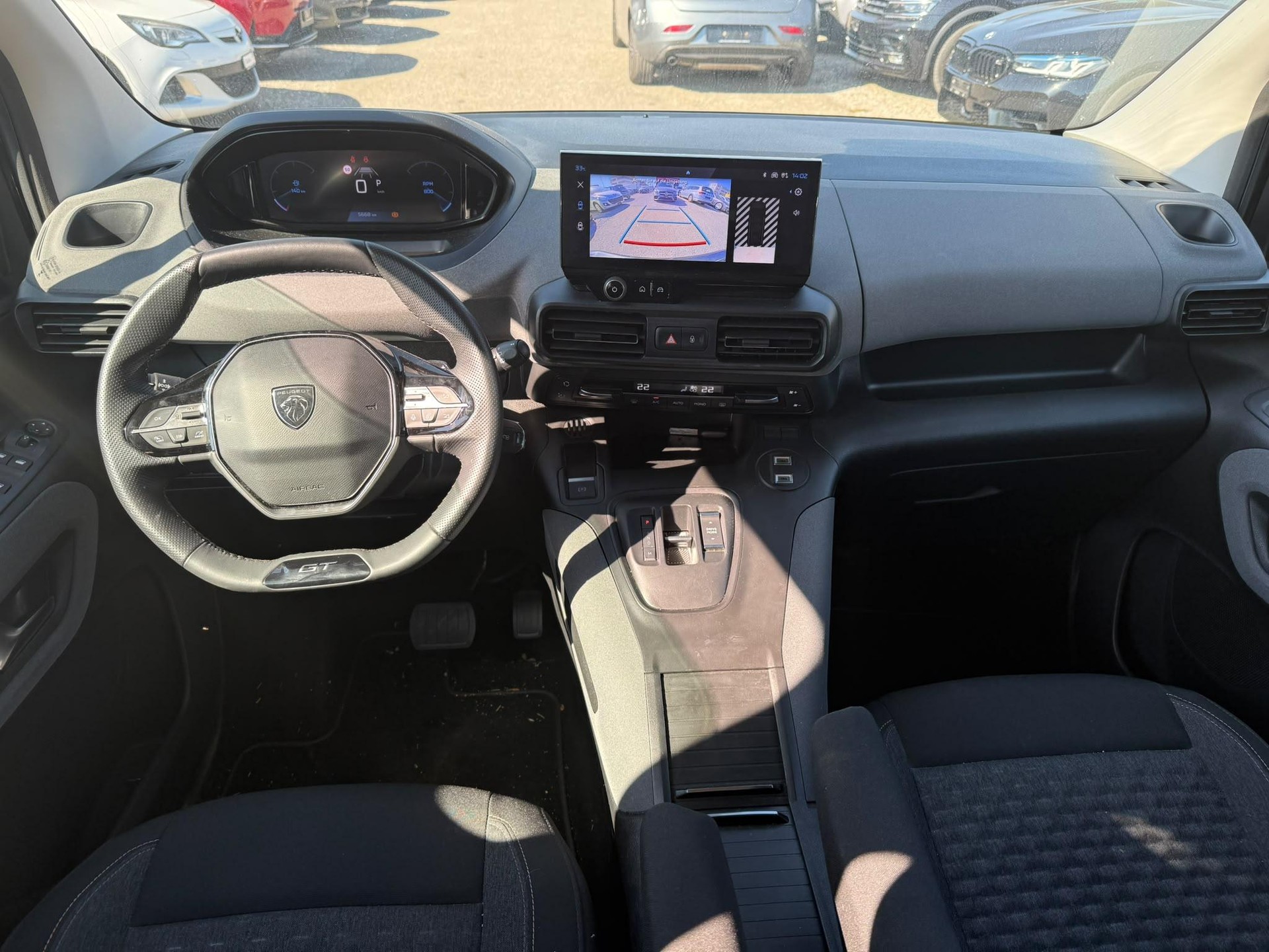 PEUGEOT Rifter Long 1.5 BlueHDi 130 GT-image-10