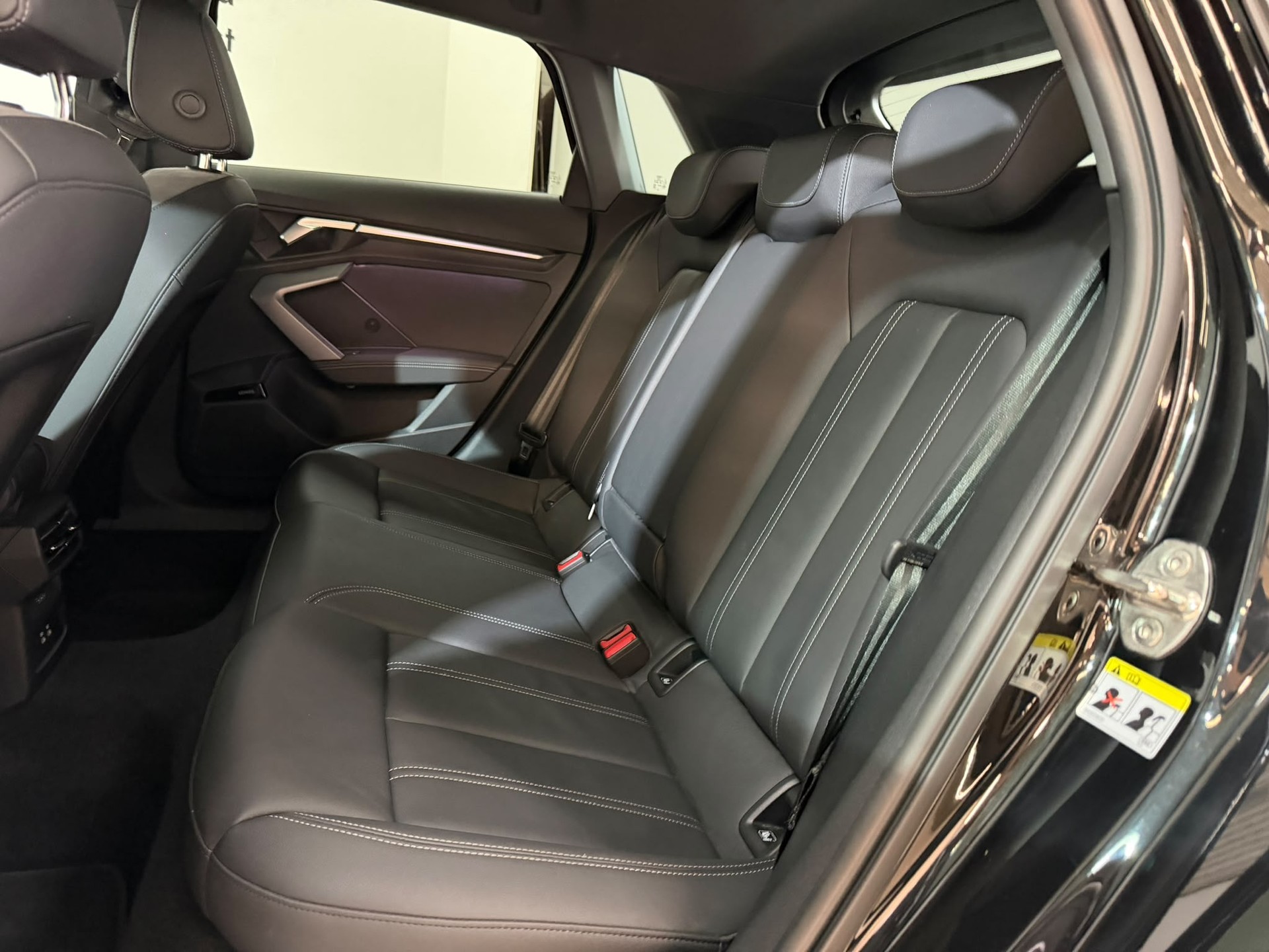 AUDI A3 Sportback 35 TFSI advanced Attraction-image-7