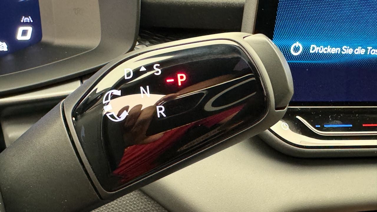 CUPRA Terramar 1.5 eHybrid DSG VZ-image-10