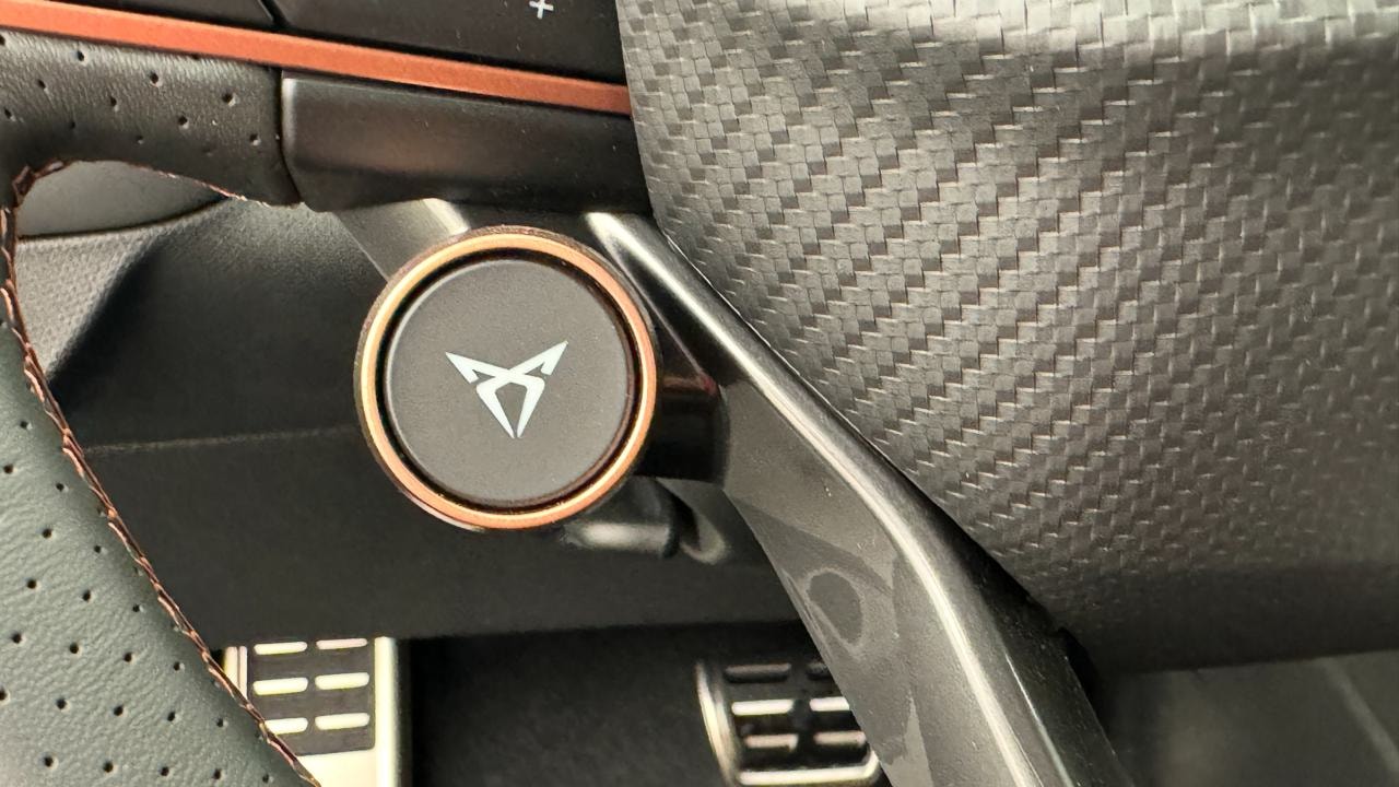 CUPRA Terramar 1.5 eHybrid DSG VZ-image-9