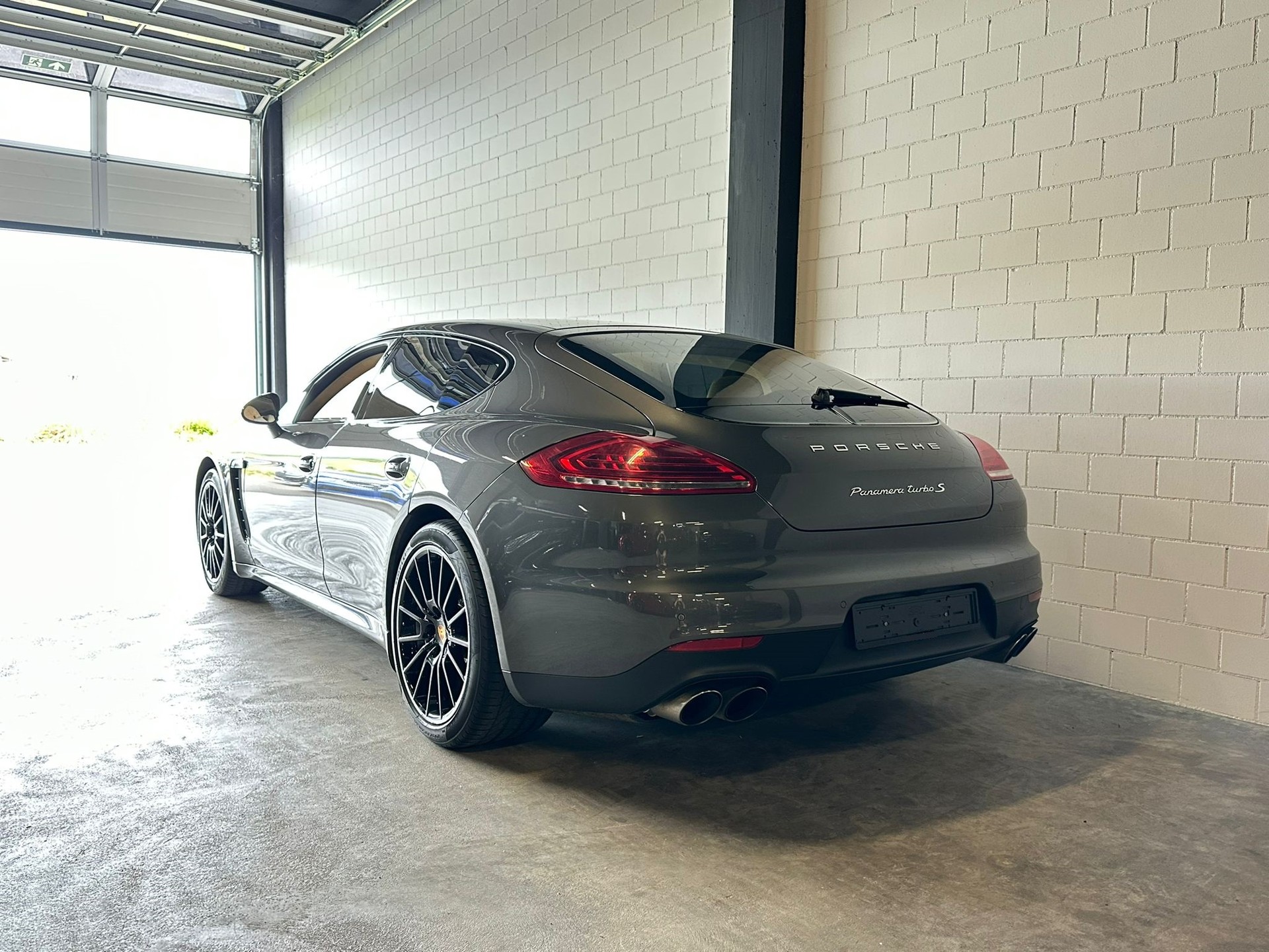 PORSCHE Panamera Turbo S 4.8 PDK (Facelift) Traumausstattung-showroom-element-3
