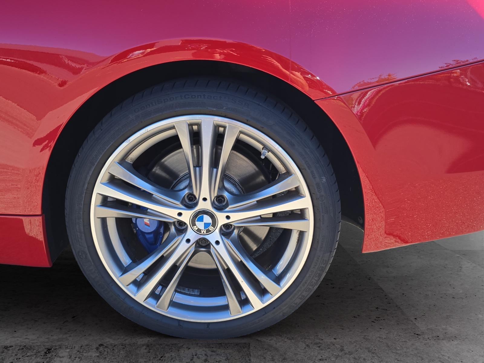 BMW 435i xDrive Cabrio-image-6