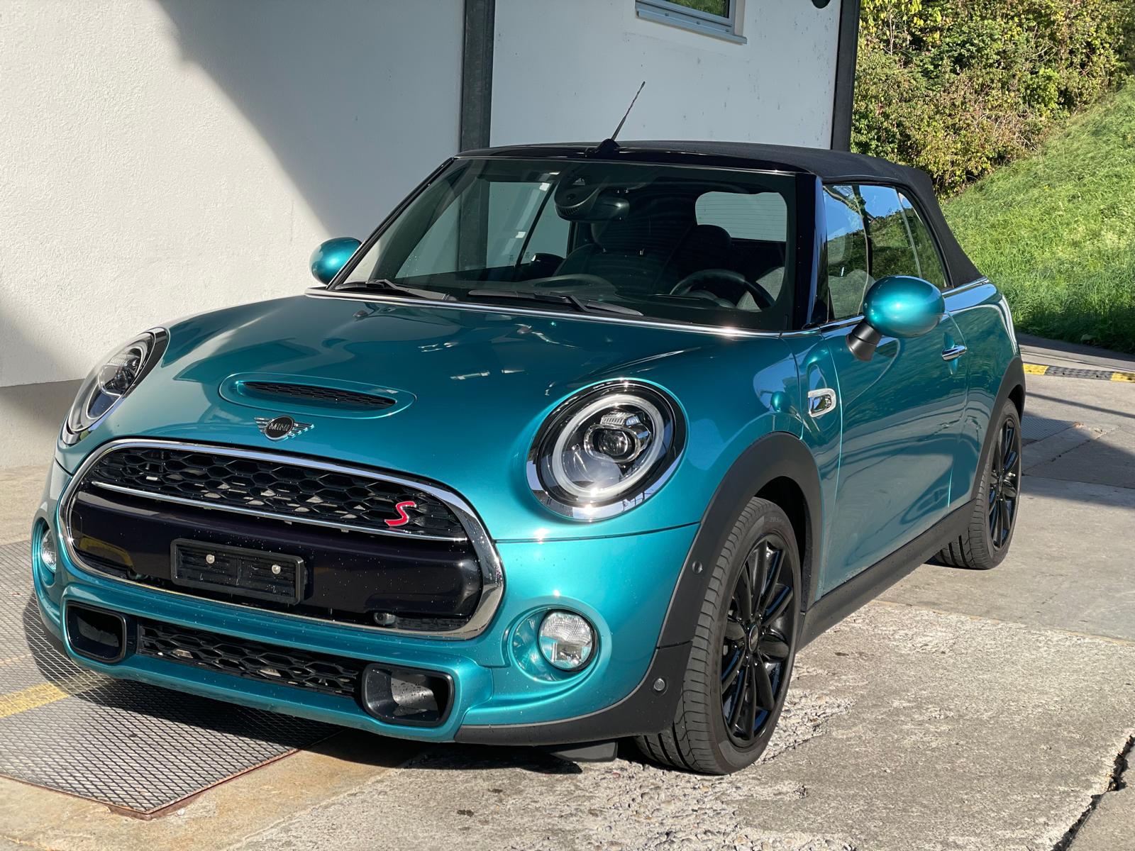 MINI Cooper S Cabriolet-image-1
