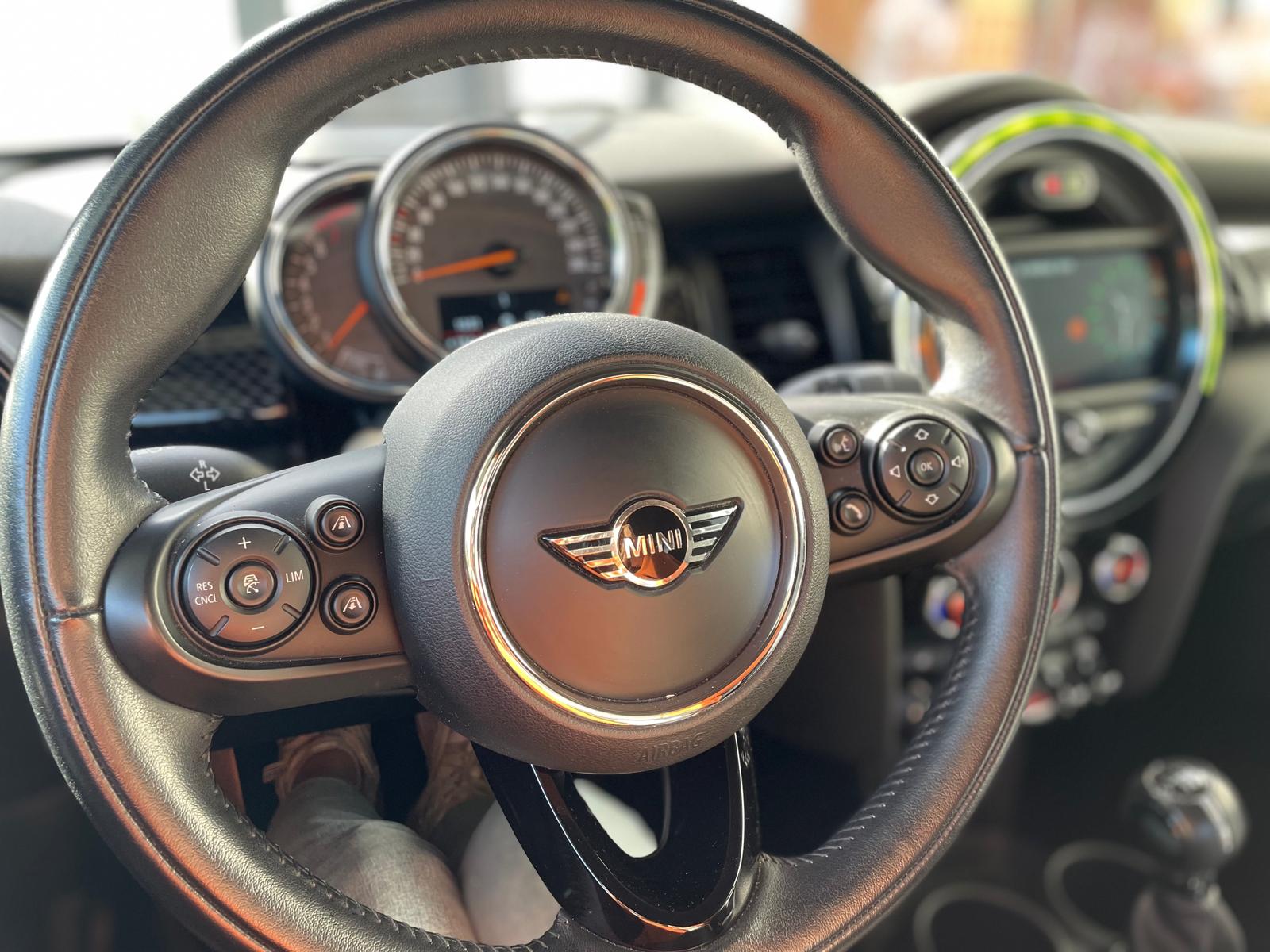 MINI Cooper S Cabriolet-image-15