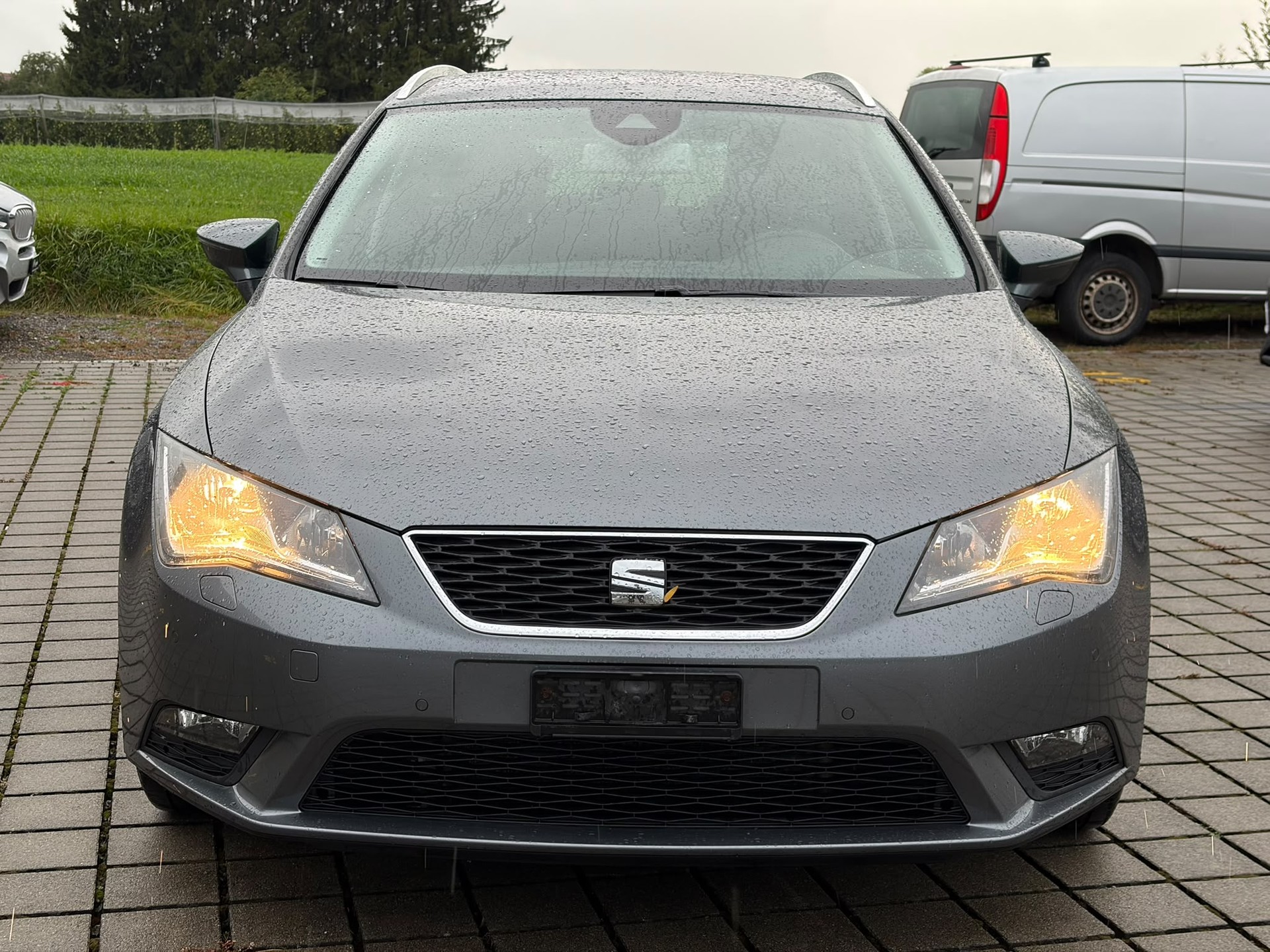 SEAT Leon ST 2.0 TDI Style DSG-image-1