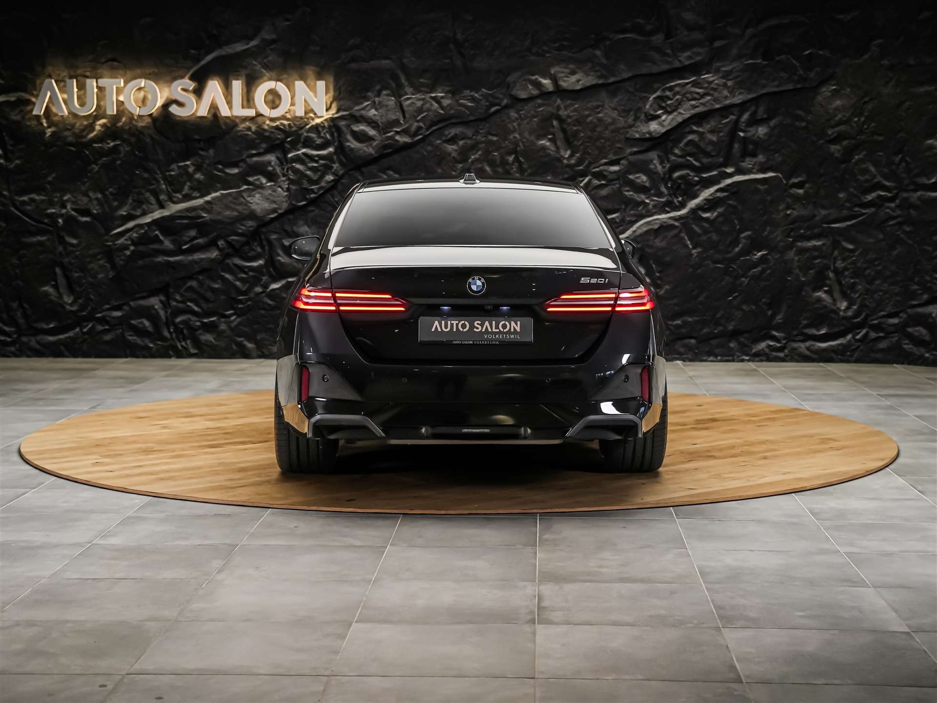 BMW 520i 48V M Sport Steptronic *ICONIC GLOW*Werksgarantie*21" Felgen*Sitzlüftung*-showroom-element-3