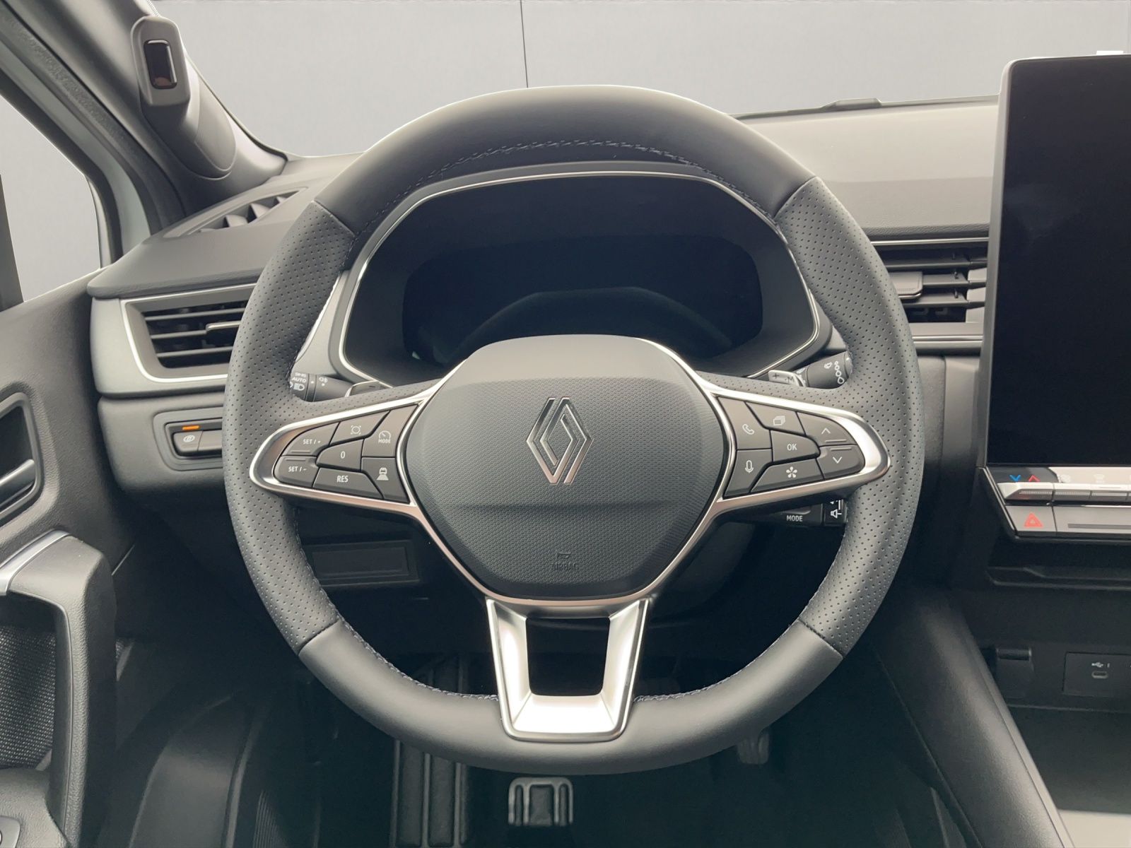 RENAULT Captur 1.3 TCe 140 techno EDC-image-9