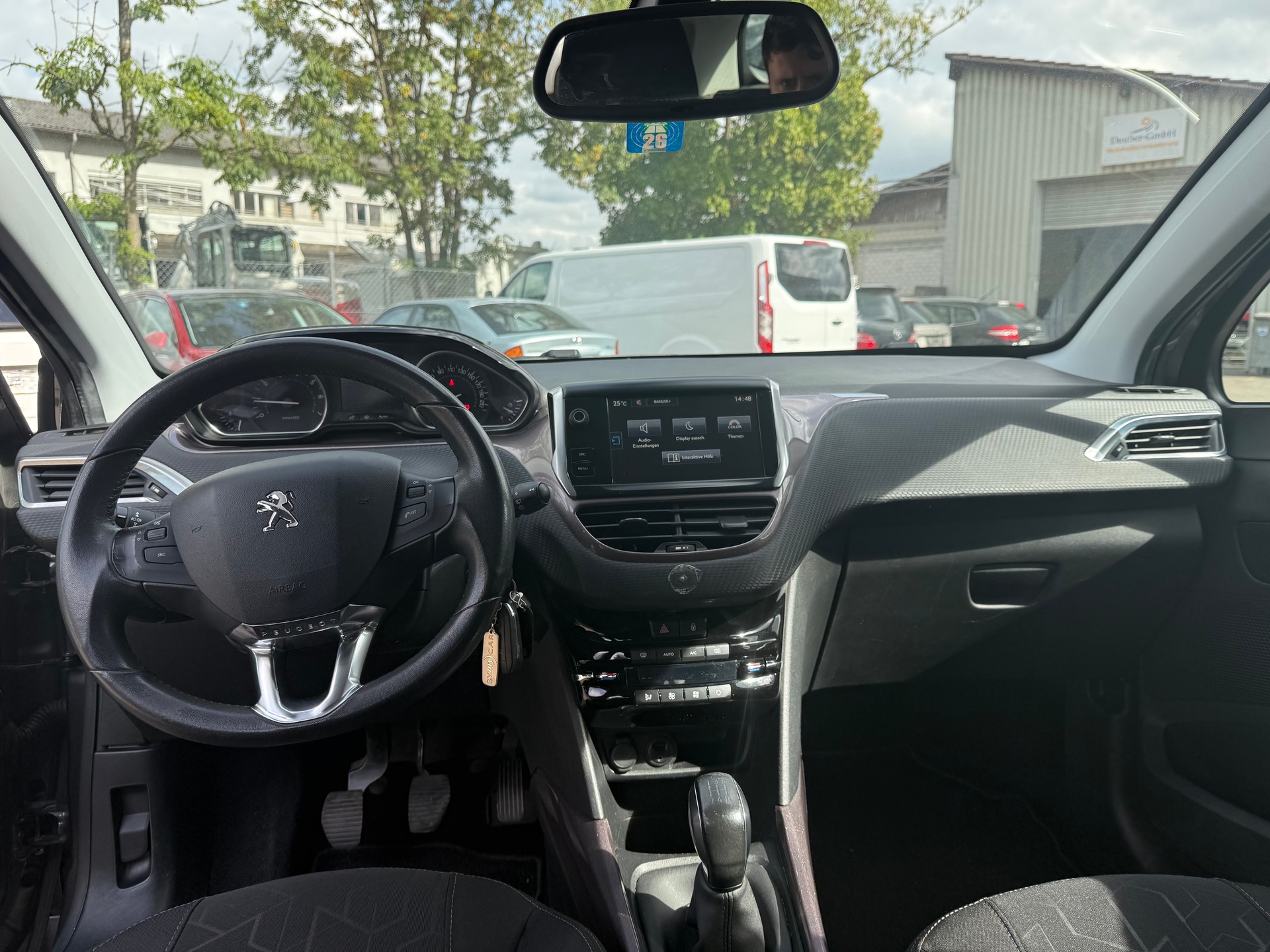 PEUGEOT 2008 1.6 VTI Style-image-7