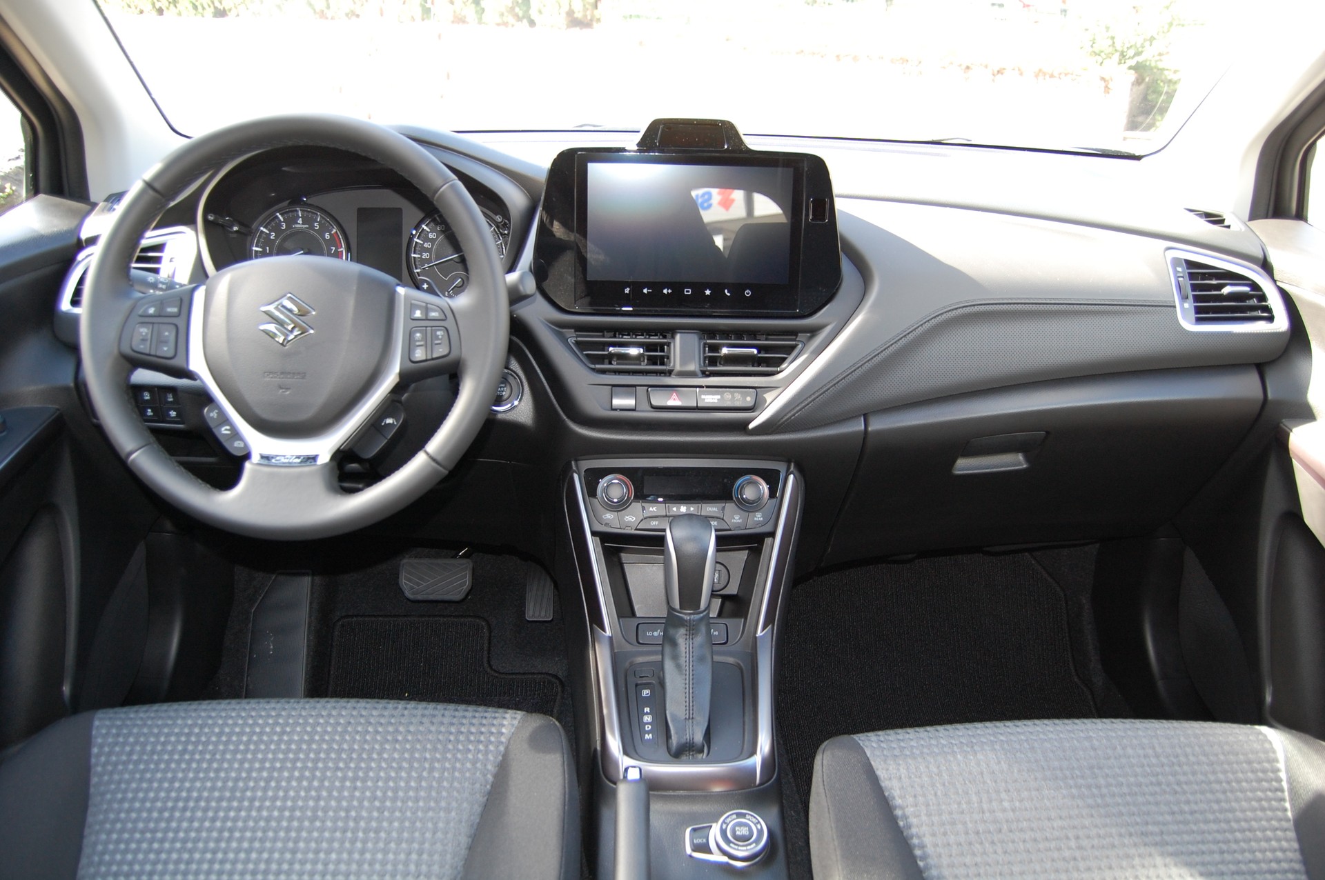 SUZUKI S-Cross 1.4 16V Piz Sulai MHD 4WD Automatic-image-8