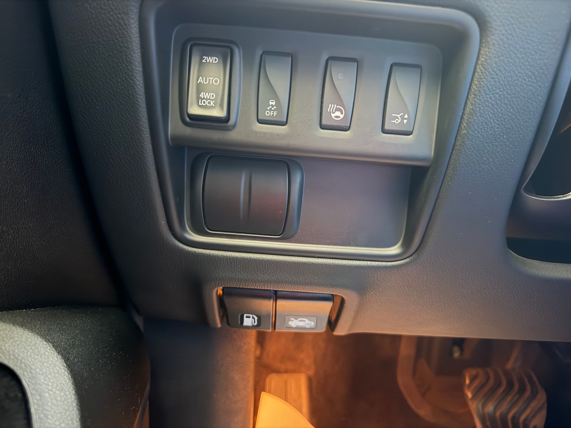 RENAULT Koleos 2.0 dCi Initial Paris 4x4 Xtronic CVT-image-12